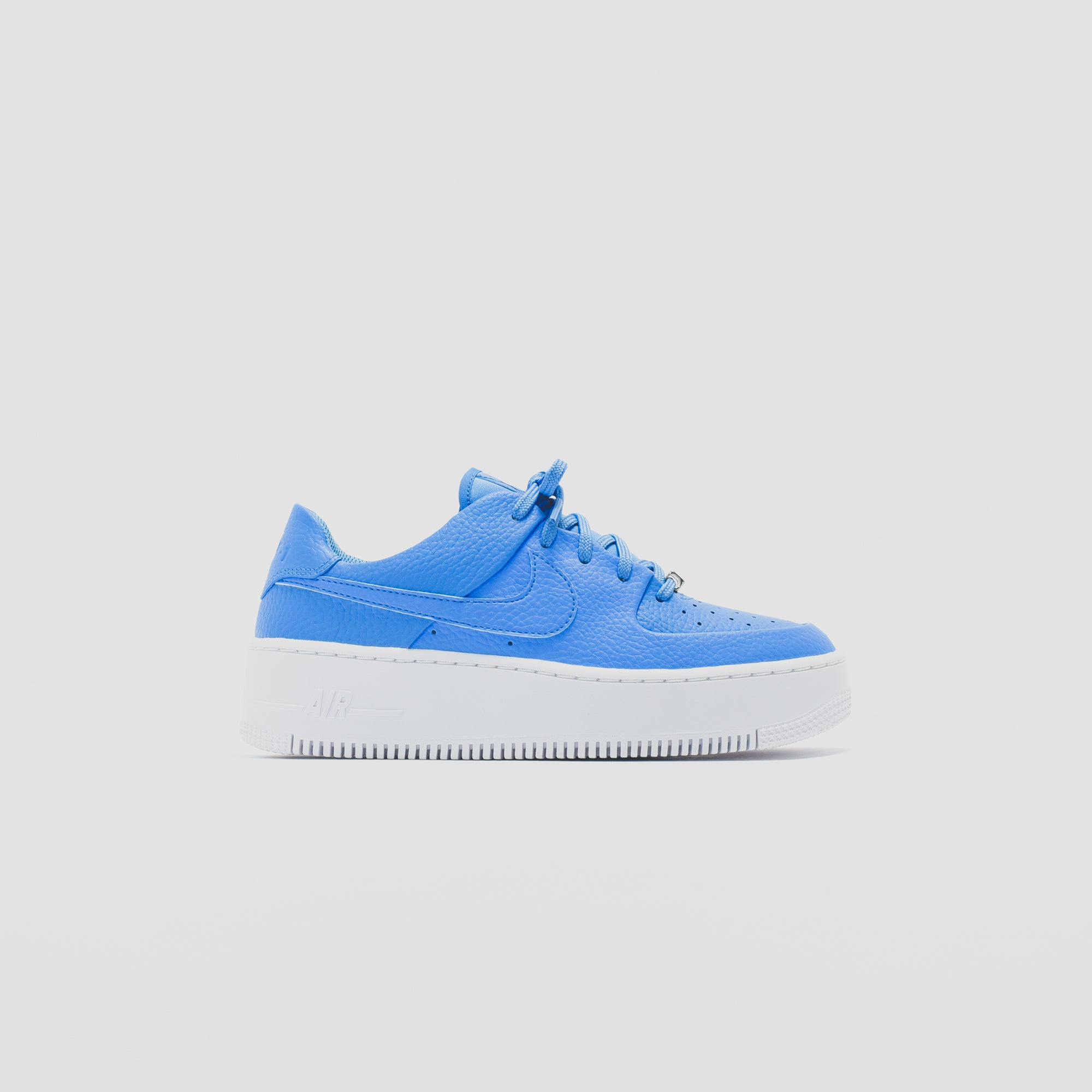 Nike air force sage low blue hotsell