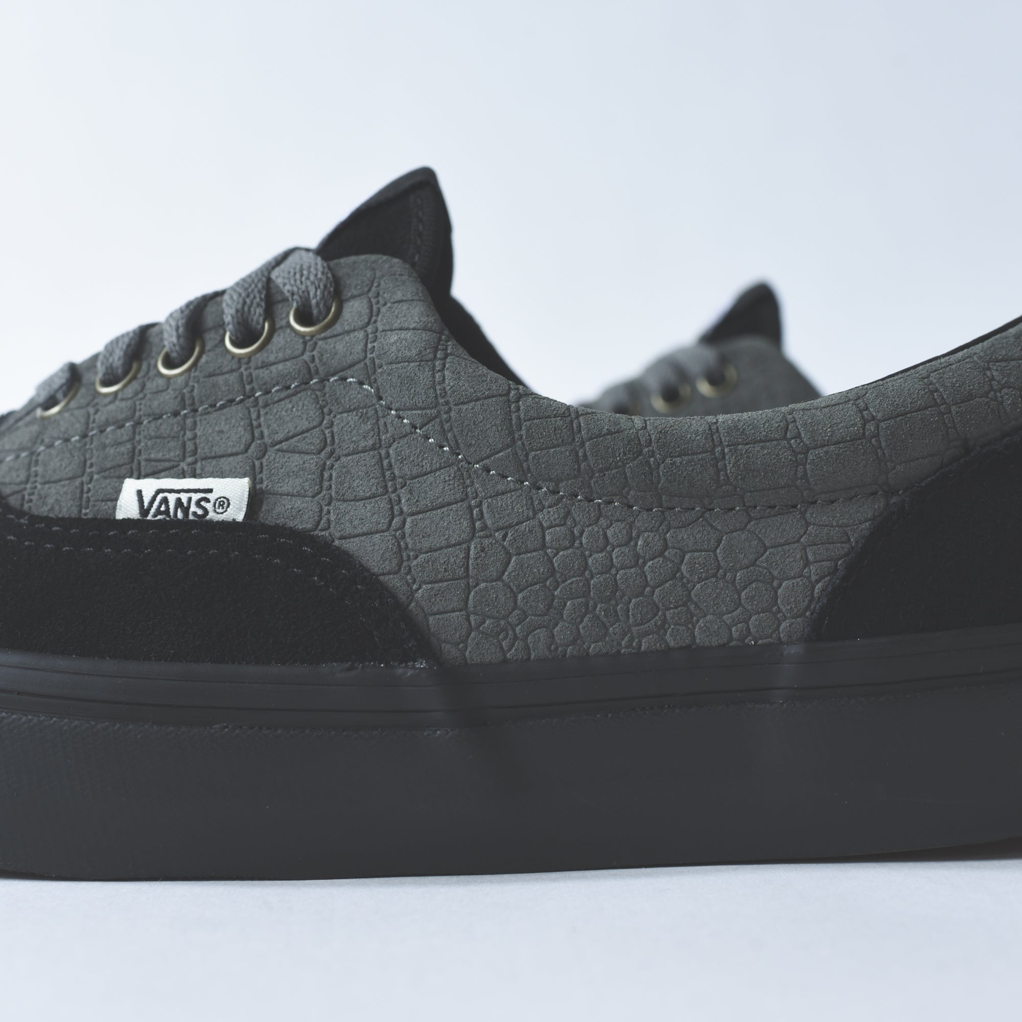 Vans x WTAPS OG Era LX - Navy / Croc – Kith