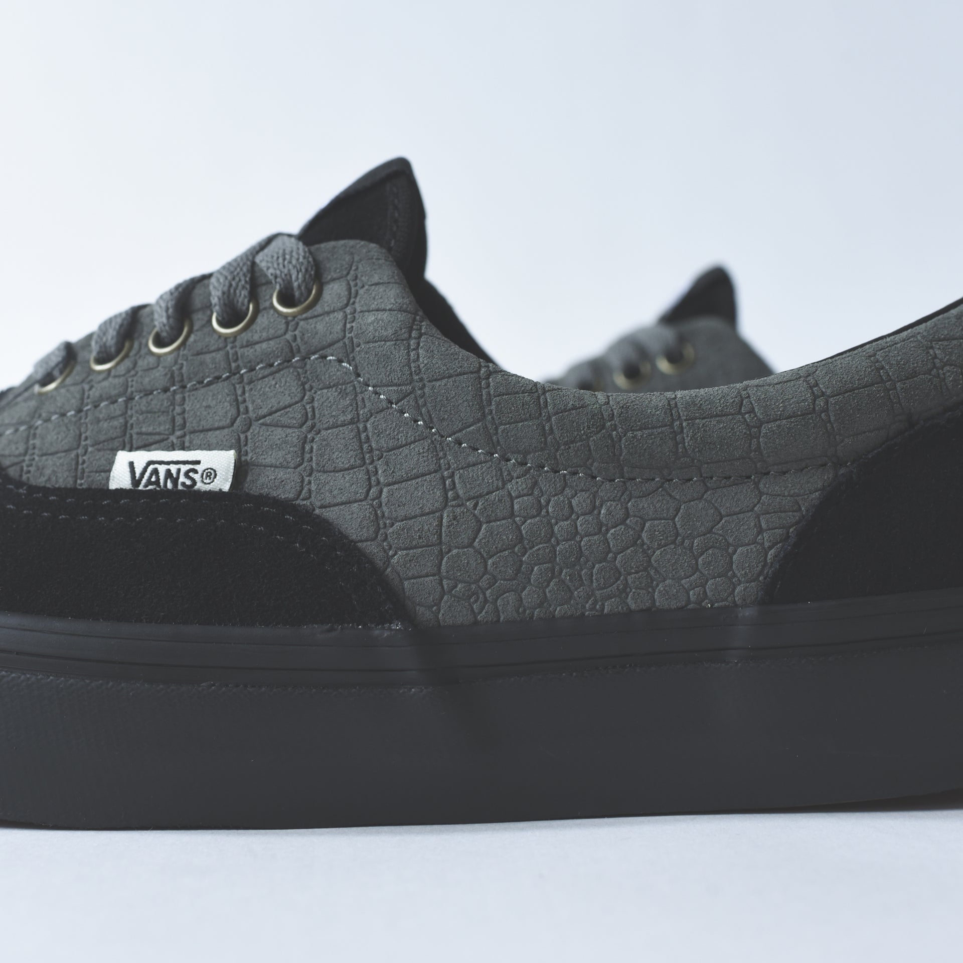 Vans x WTAPS OG Era LX - Navy / Croc