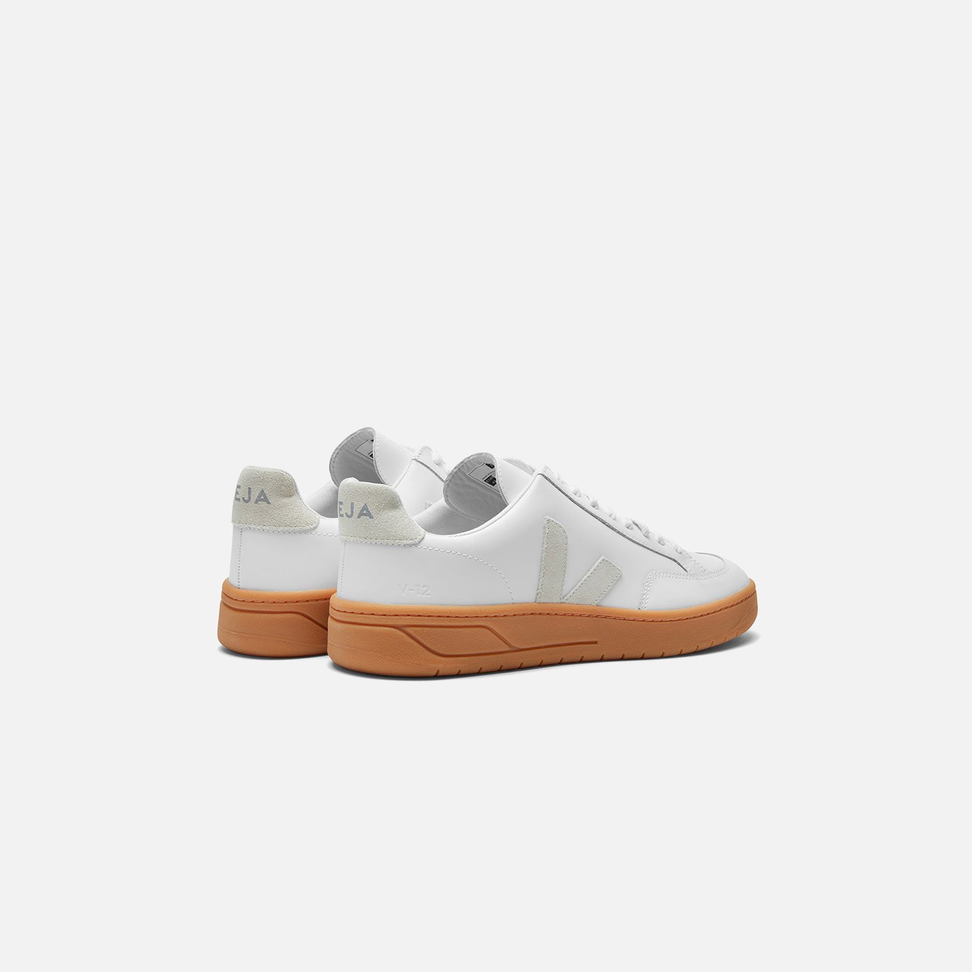 Veja V10 Extra - White / Natural