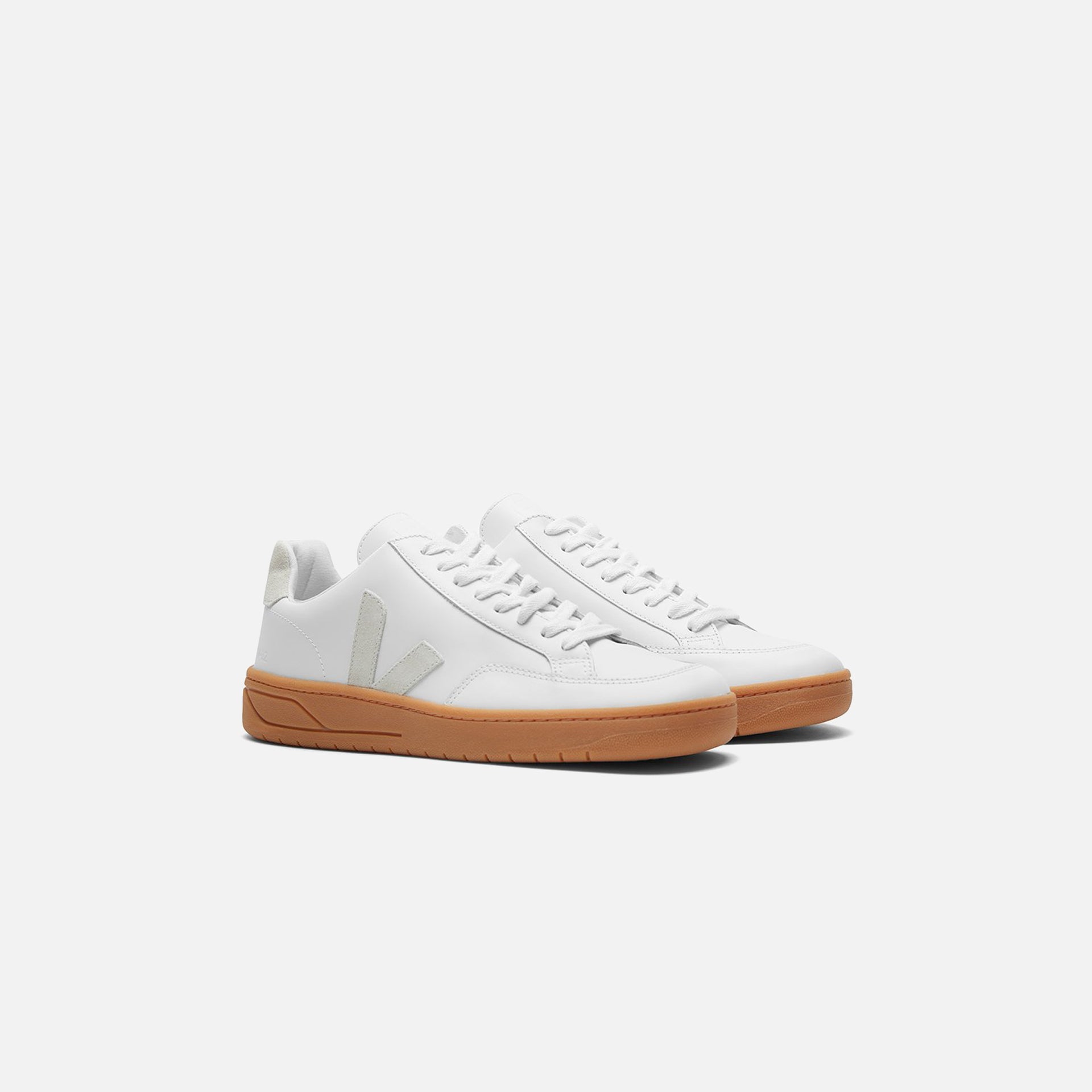 Veja V10 Extra - White / Natural