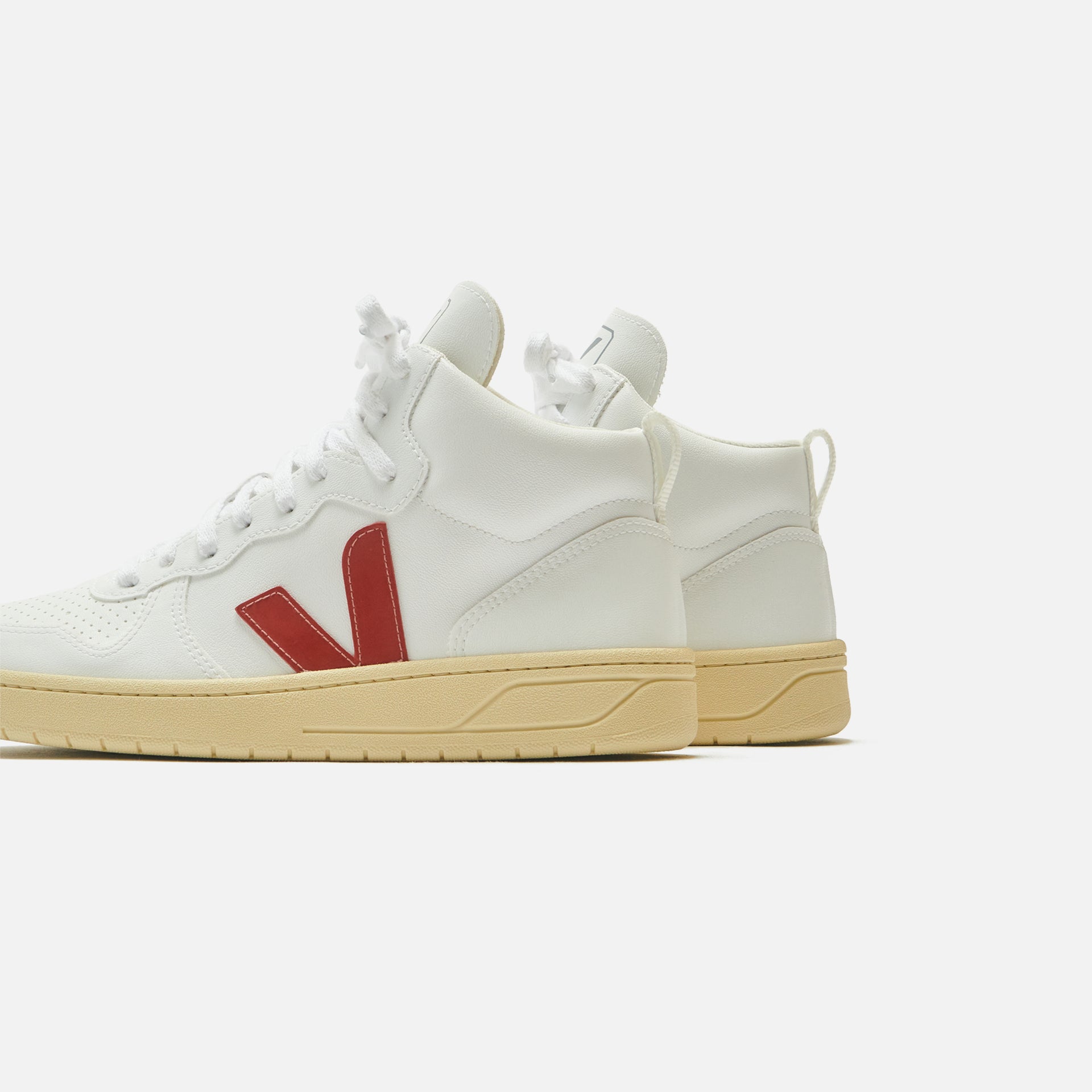 Veja V-15 - White Rouille / Butter Sole