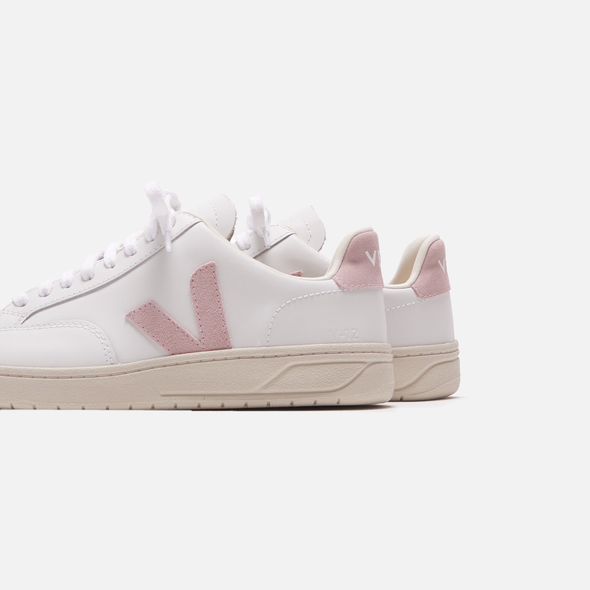 Veja Wmns V12 Extra Leather - White Babe