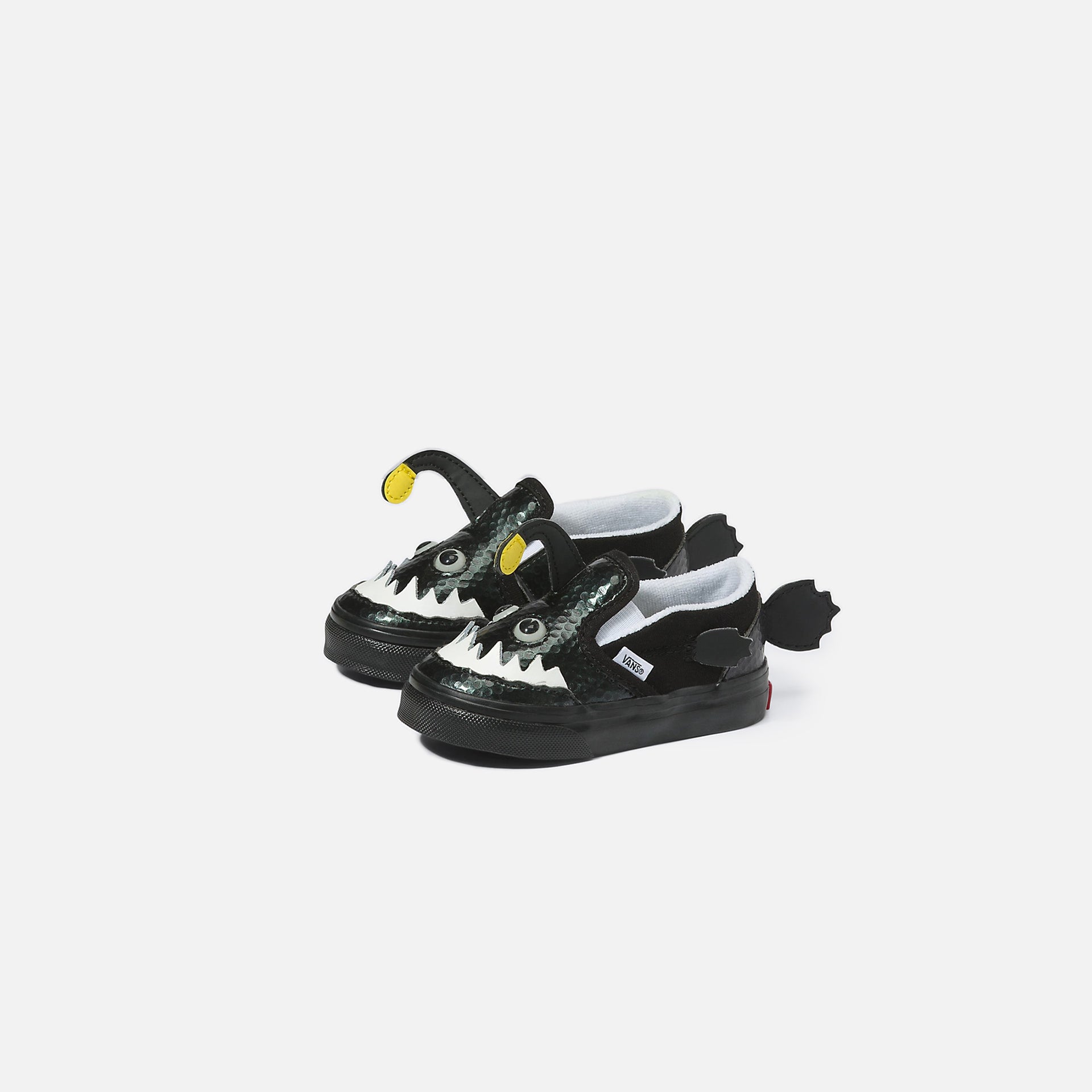 Vans T Slip-On V Angler Fish (6BT) - Black / True White