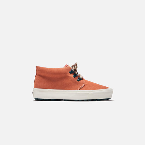 vans vault chukka