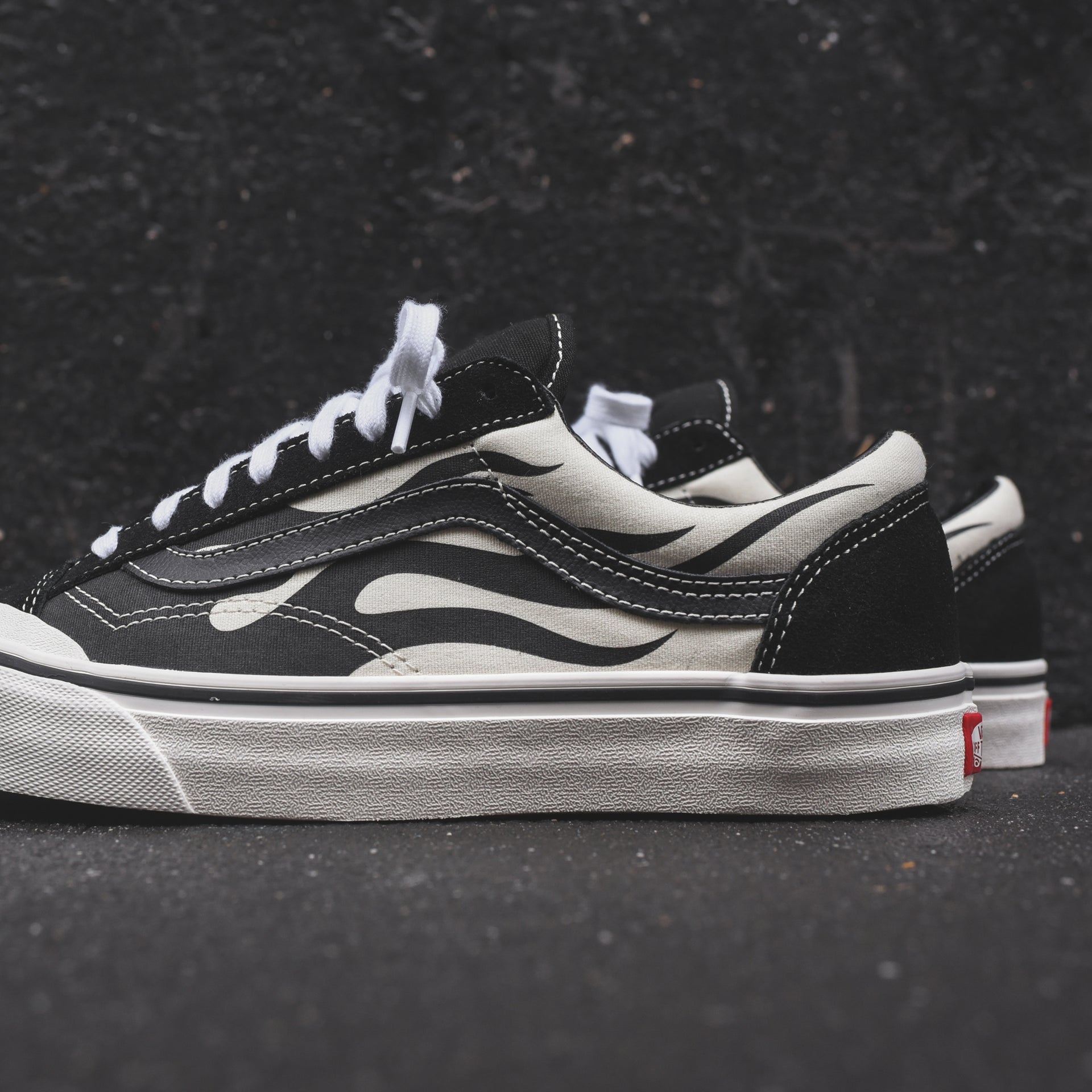 Vans Style 36 SF - Flame / Black