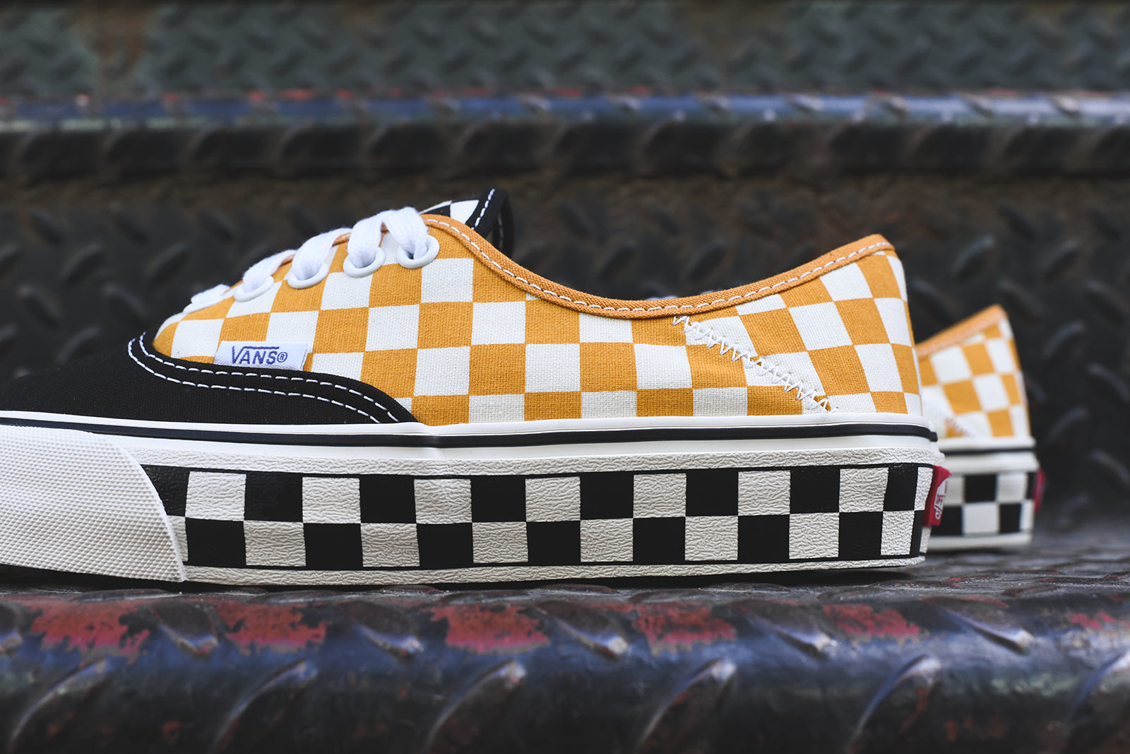 Vans Authentic SF Checkerboard - Black / Sunflower