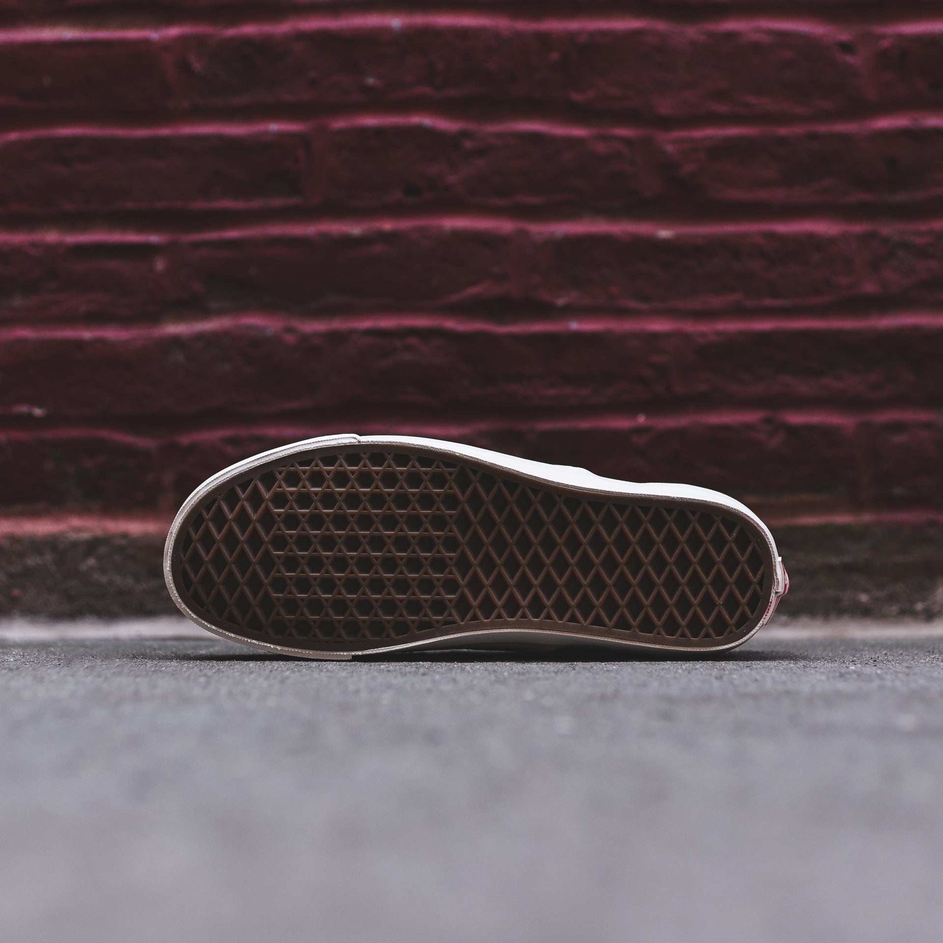 Vans Vault OG Classic Slip-On LX - Sun Dried Tomato / Mineral Red