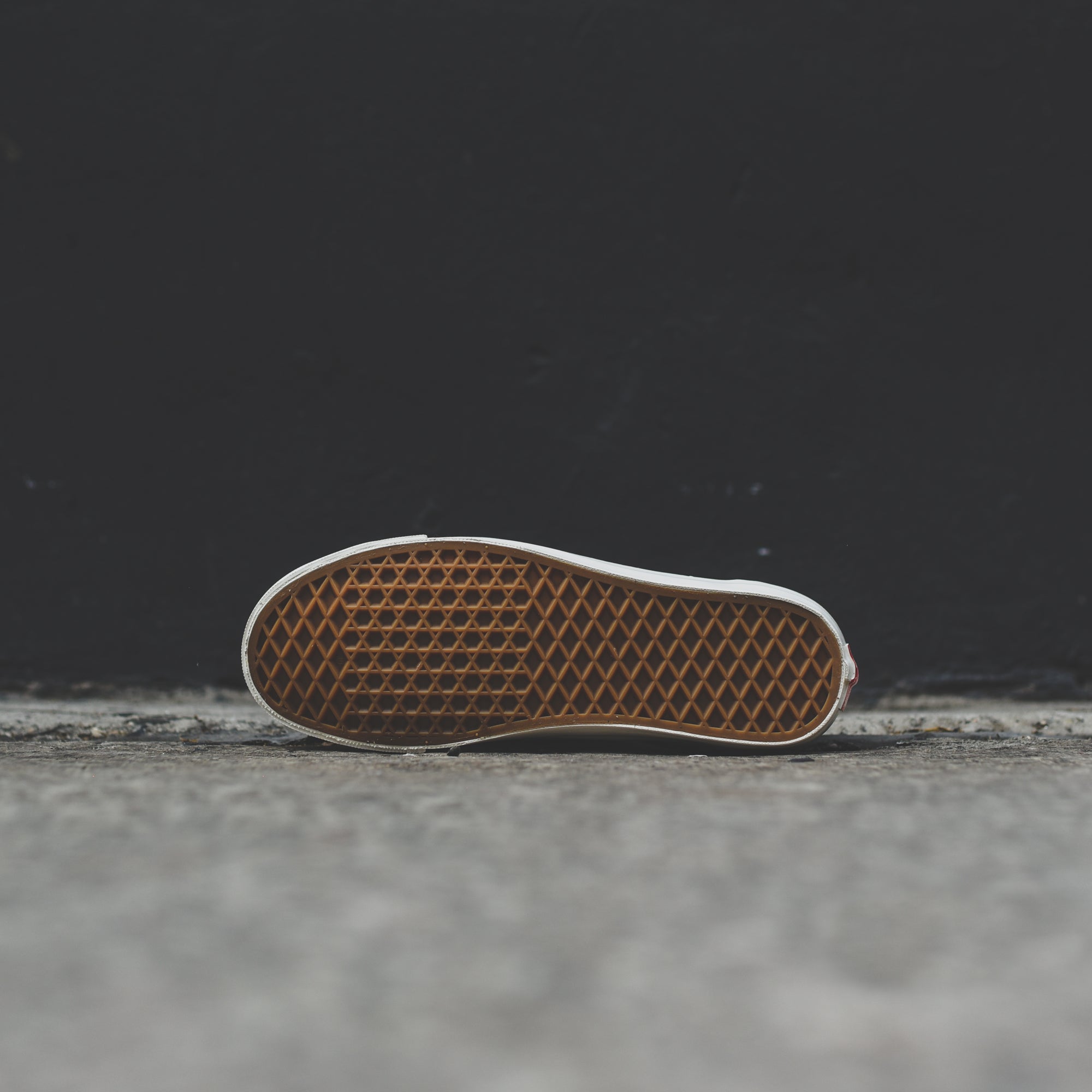 Vans OG Style 36 LX - Black / Marshmallow – Kith