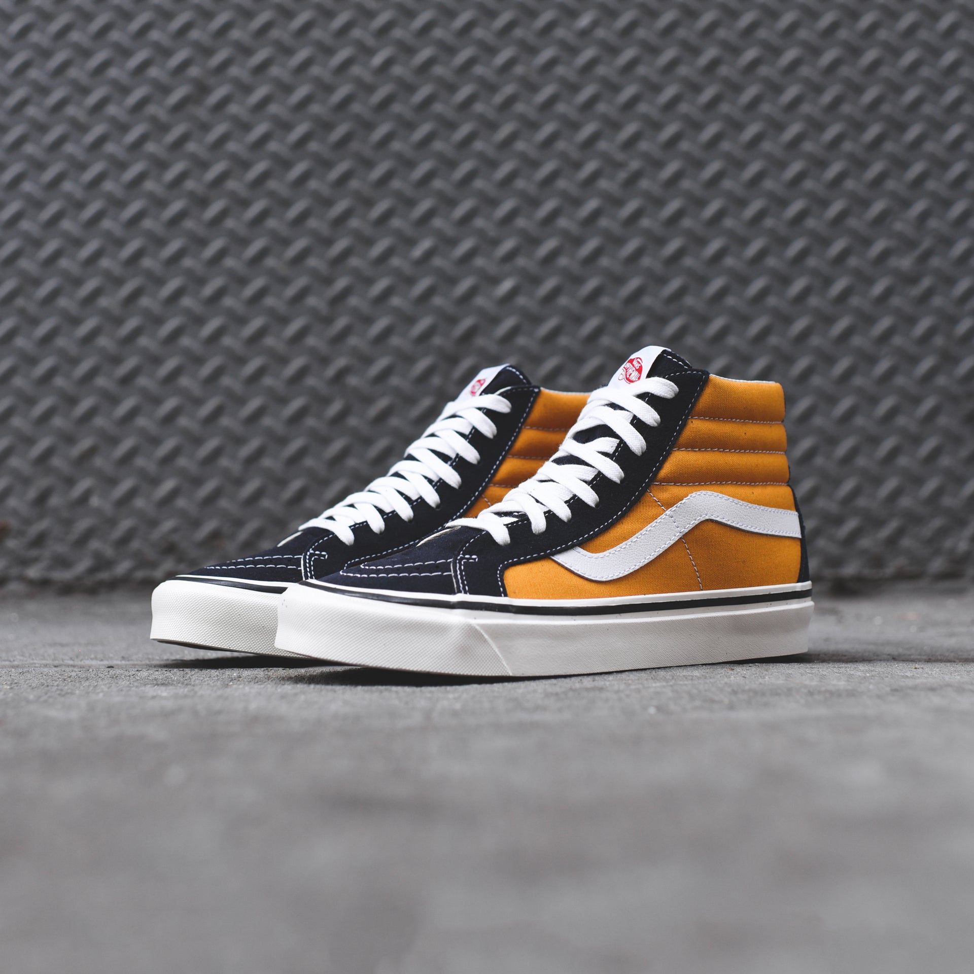 Vans Sk8-Hi DX - Navy / Yellow