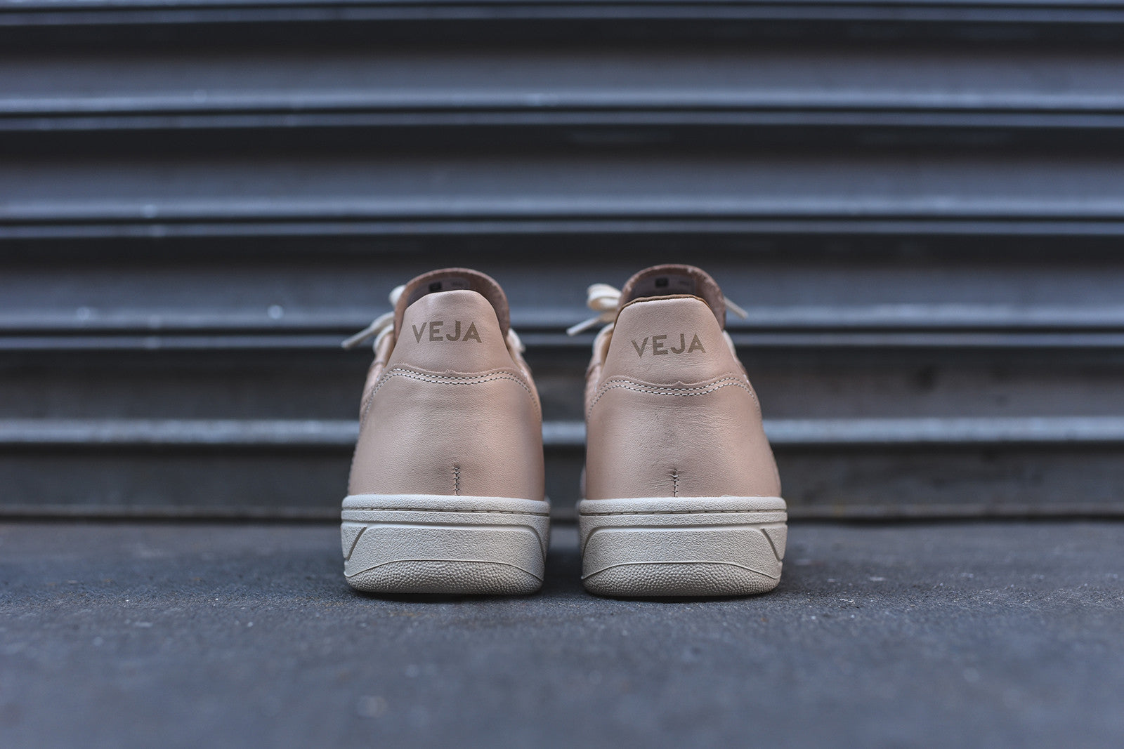 Veja V10 Low - Vachetta