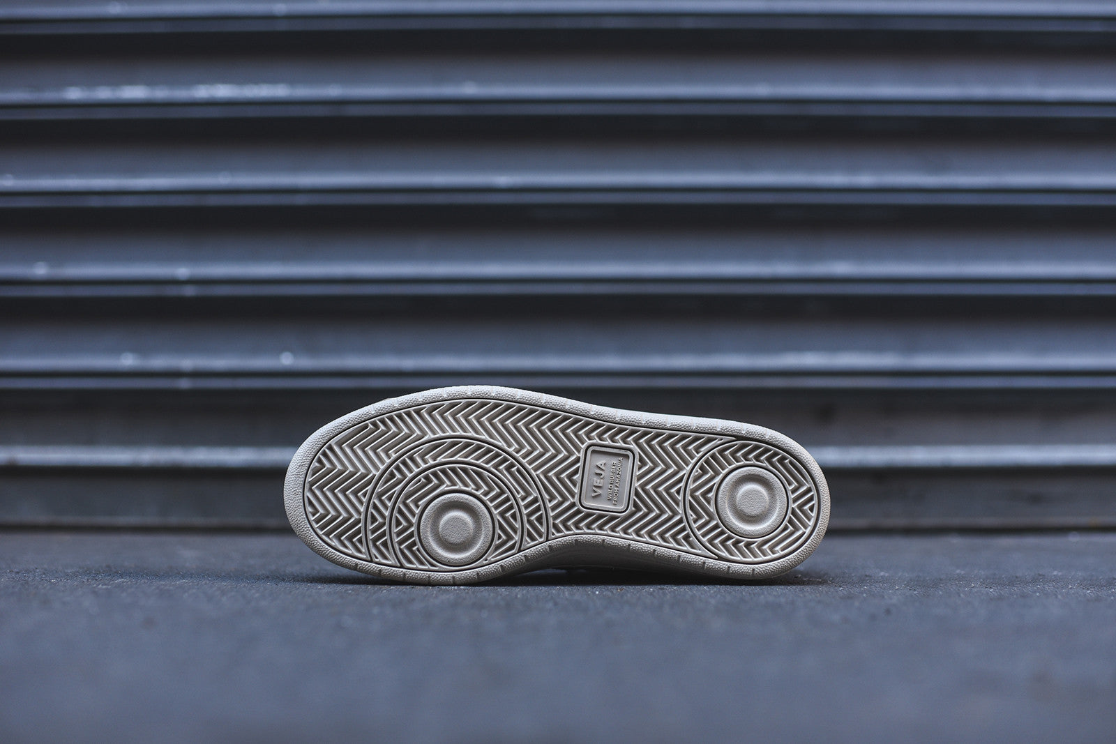 Veja V10 Low - Vachetta