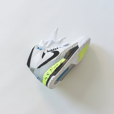 Nike Air Jordan Legacy 312 - White / Black / Volt / Vivid Blue