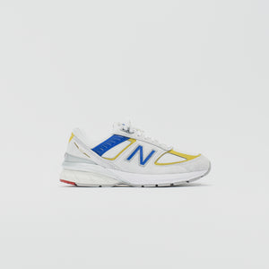 New Balance WMNS Made in USA 990 V5 - Nimbus Cloud / Team Red