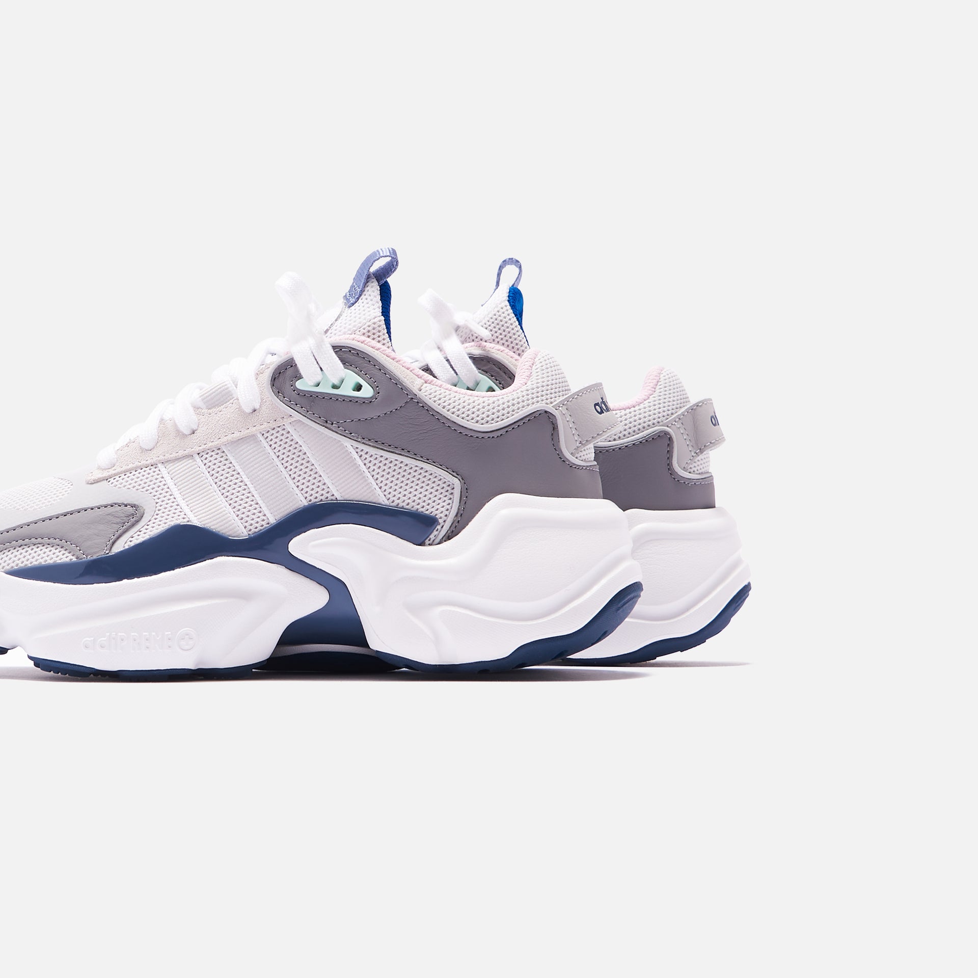 adidas Originals WMNS Tephra Runner - Grey One / Raw Steel