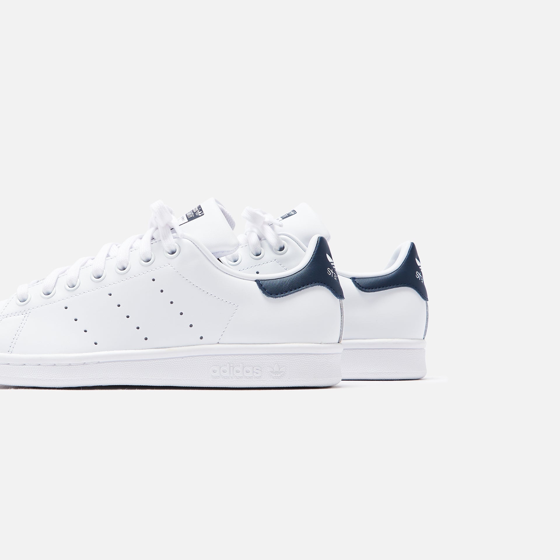 adidas Originals WMNS Stan Smith - White / New Navy