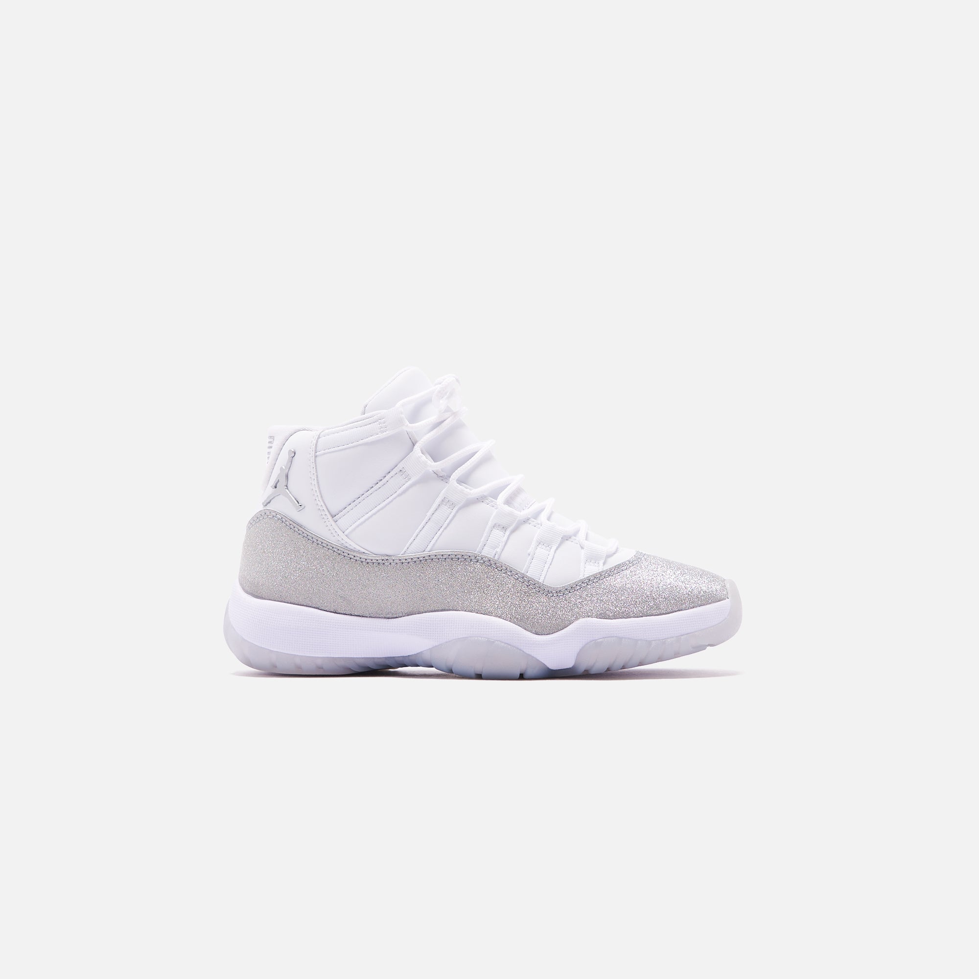 Nike WMNS Air Jordan 11 Retro - White / Metallic Silver / Vast