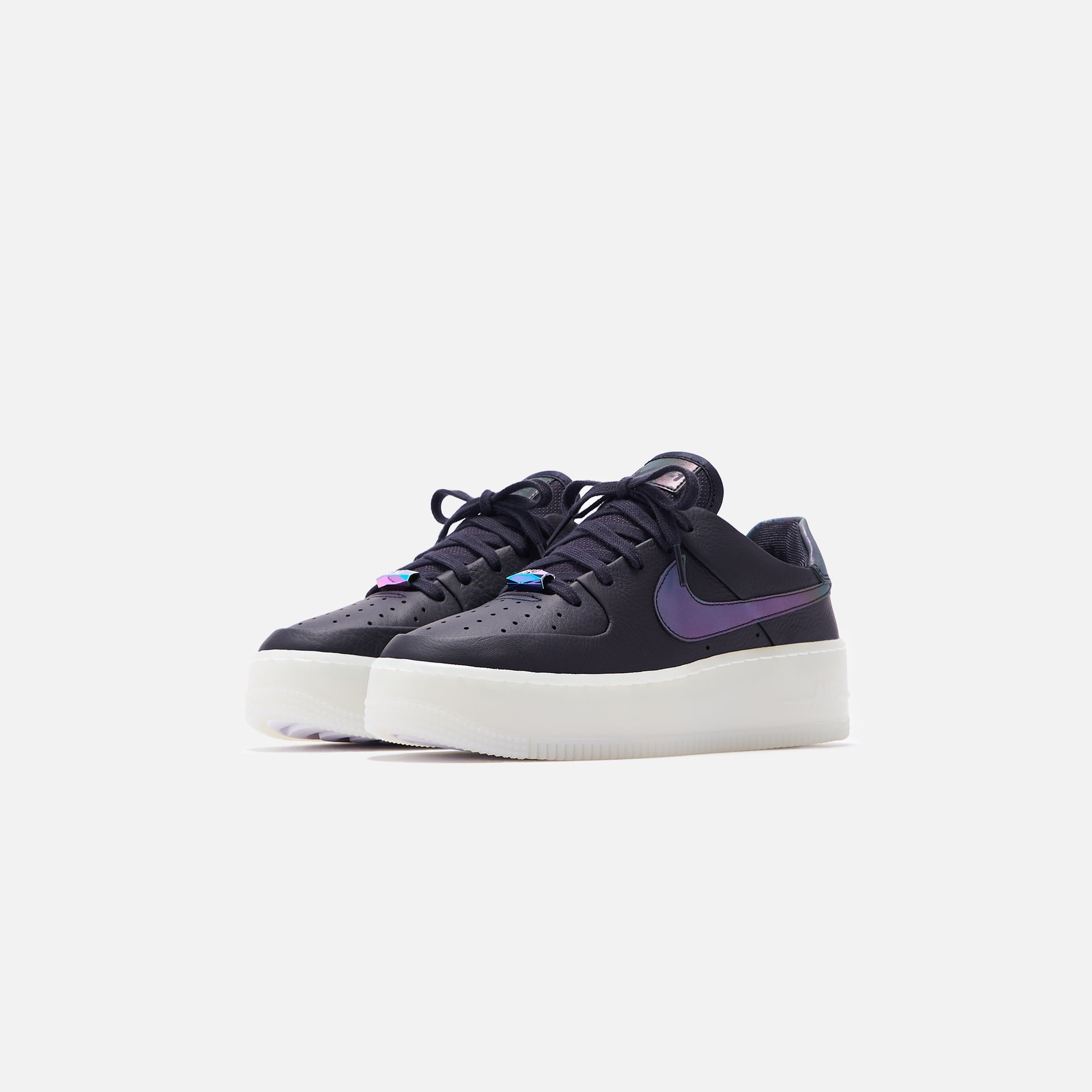 Nike WMNS Air Force 1 Sage Low LX - Oil Grey / Blank White