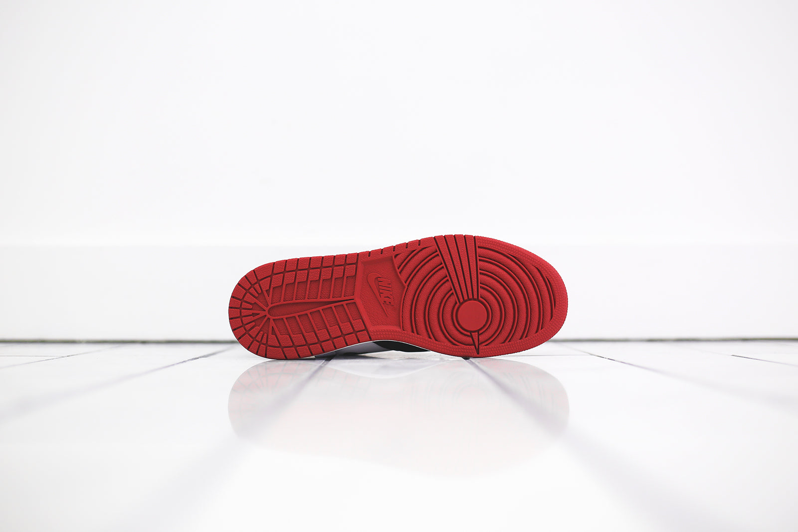 Nike WMNS Air Jordan 1 Rebel XX OG - Top 3