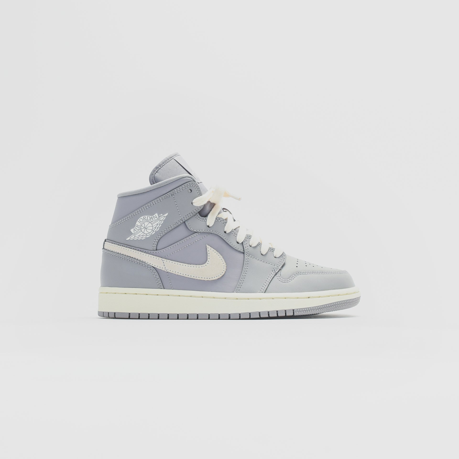 Nike WMNS Air Jordan 1 Mid - Atmosphere Grey / Pale Ivory