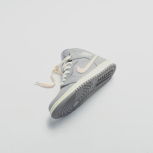 Nike WMNS Air Jordan 1 Mid - Atmosphere Grey / Pale Ivory