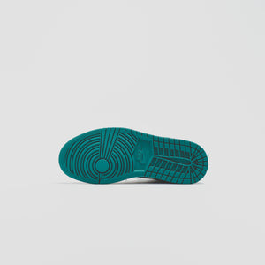 Nike WMNS Air Jordan 1 High Premium - Bio Beige / Anthracite / MSTC