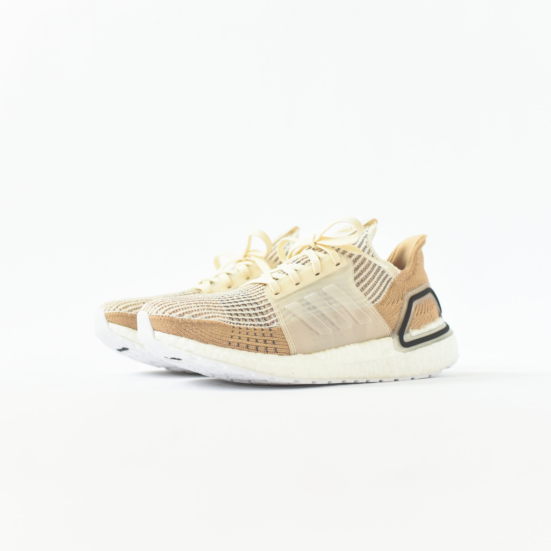 adidas WMNS UltraBoost 19 - Chalk White / St Pale Nude / Core Black