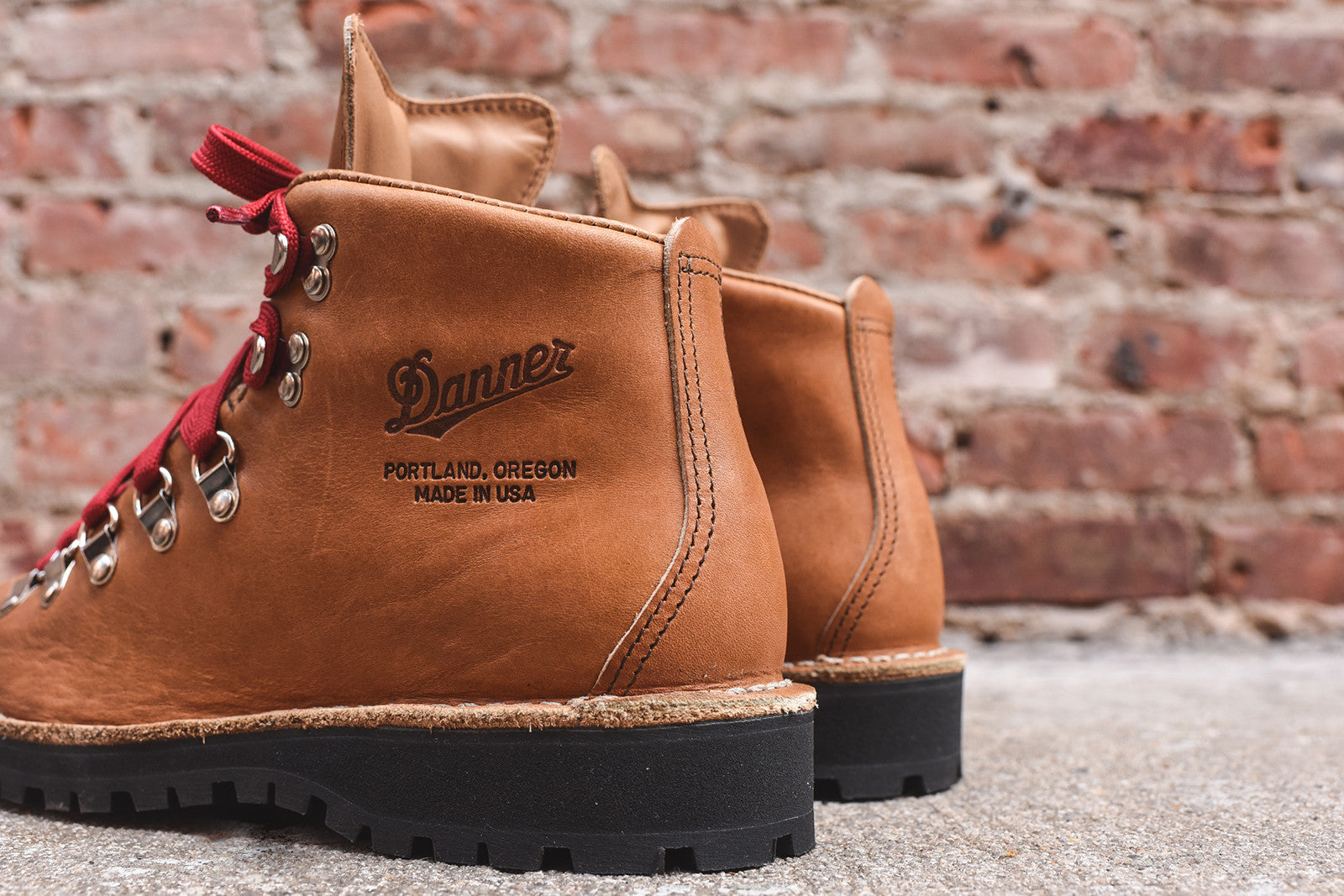 Danner WMNS Mountain Light Cascade - Tan