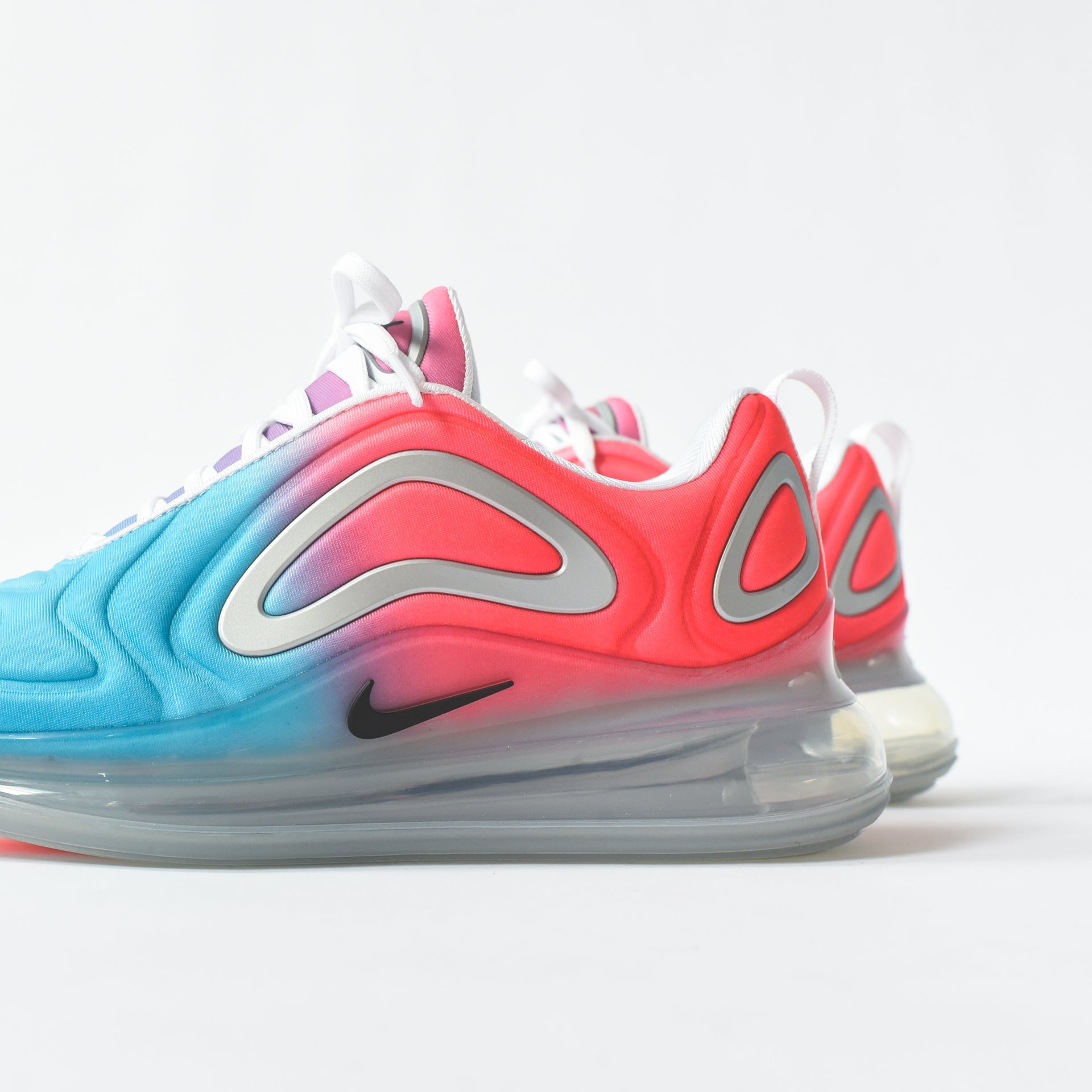 Nike WMNS Air Max 720 - Lava Glow / Black / Blue Fury