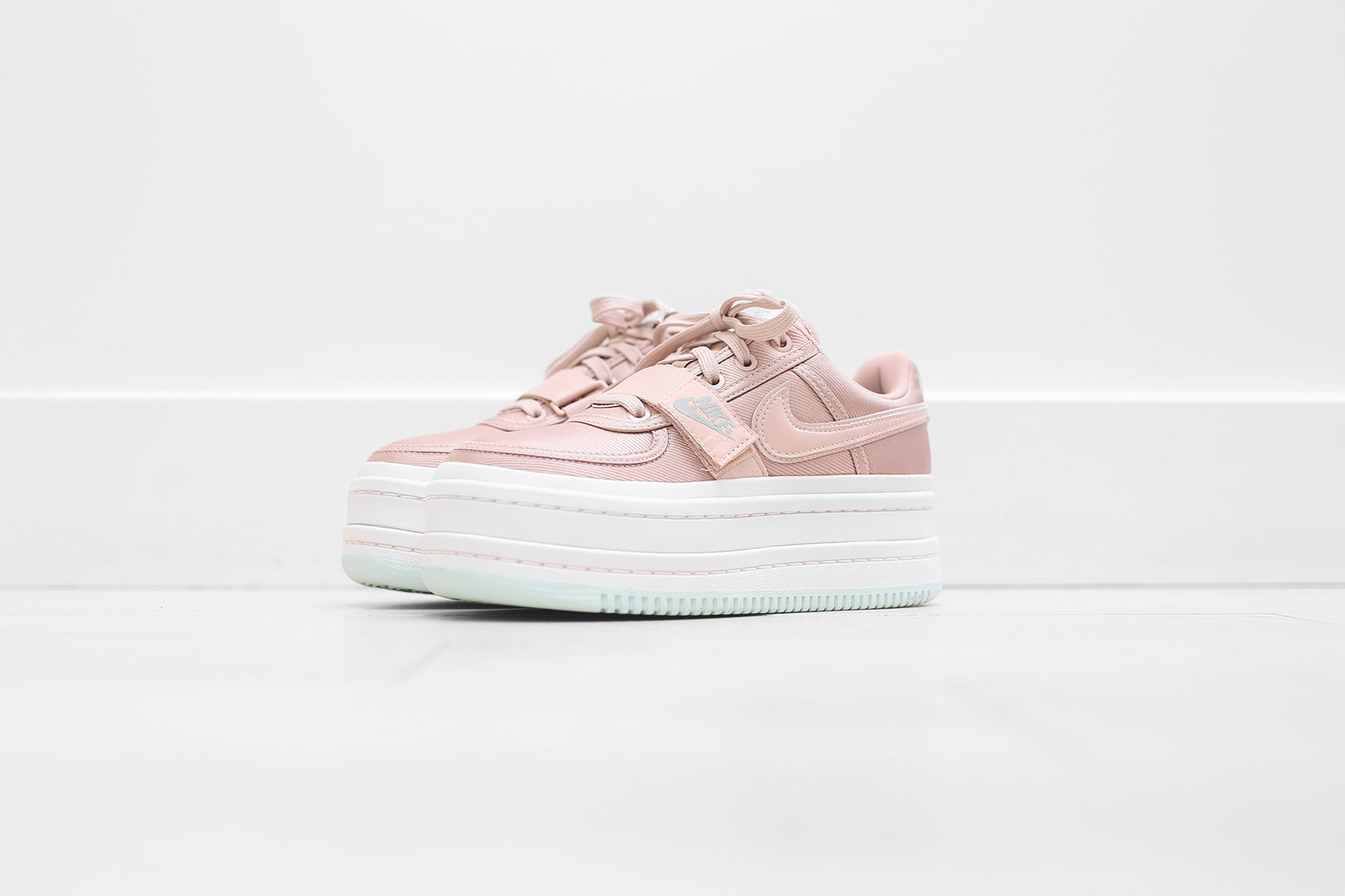 Nike WMNS Vandal 2K Particle Beige – Kith