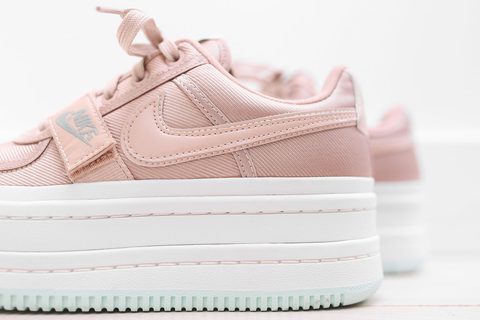 Nike WMNS Vandal 2K Particle Beige – Kith