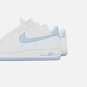 Nike WMNS Air Force 1 '07 - White / Light Armory Blue