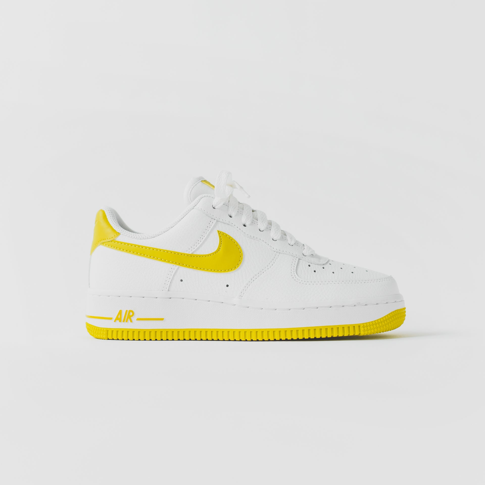 Nike WMNS Air Force 1 '07 - White / Bright Citron