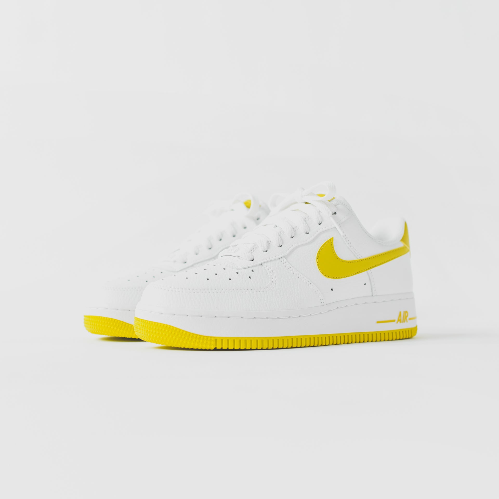 Nike WMNS Air Force 1 '07 - White / Bright Citron