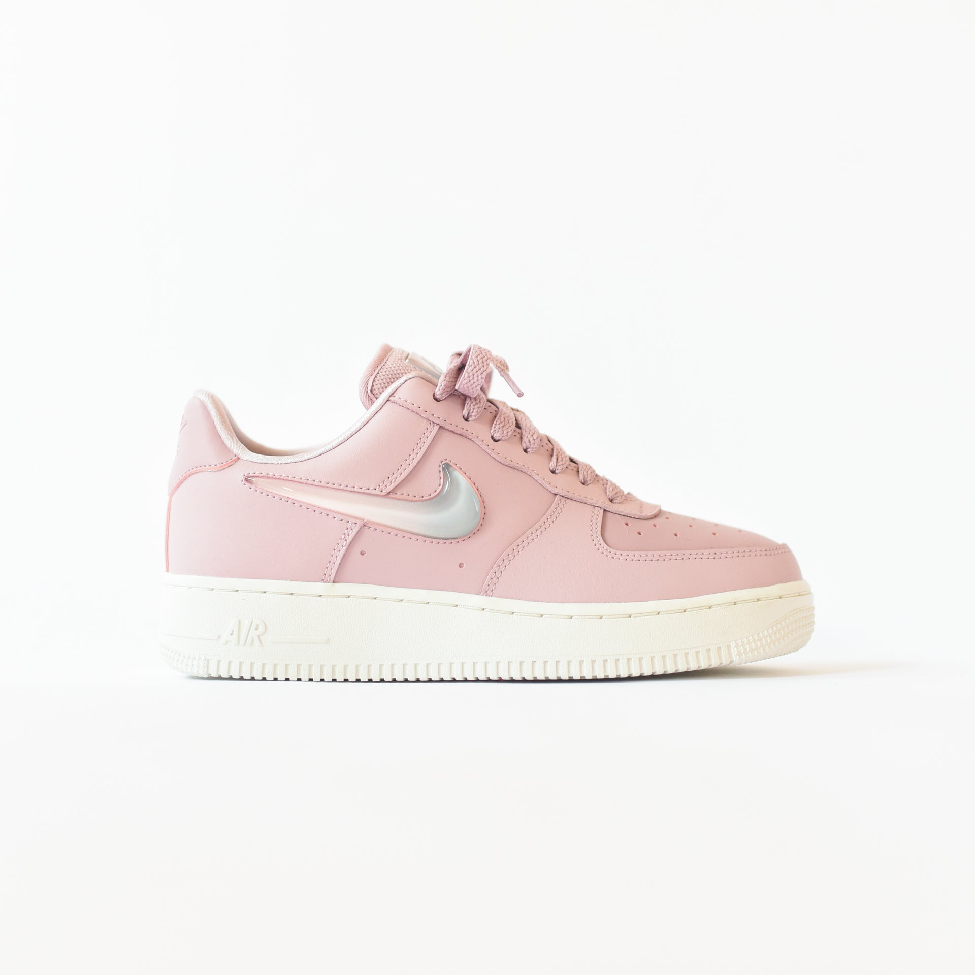 Nike WMNS Air Force 1 '07 - Plum Chalk / Obsidian Mist / Summit White