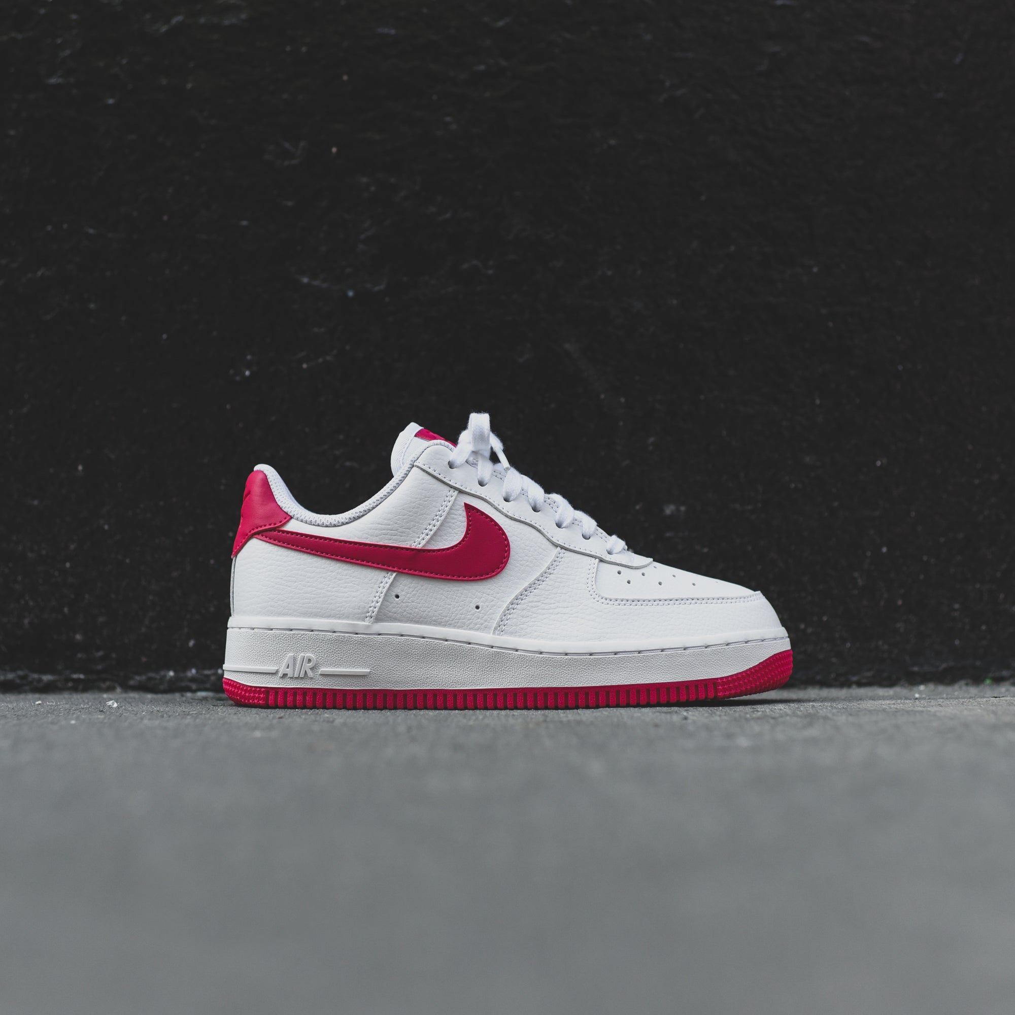 Nike WMNS Air Force 1 07 White Wild Cherry Nobel Red Kith