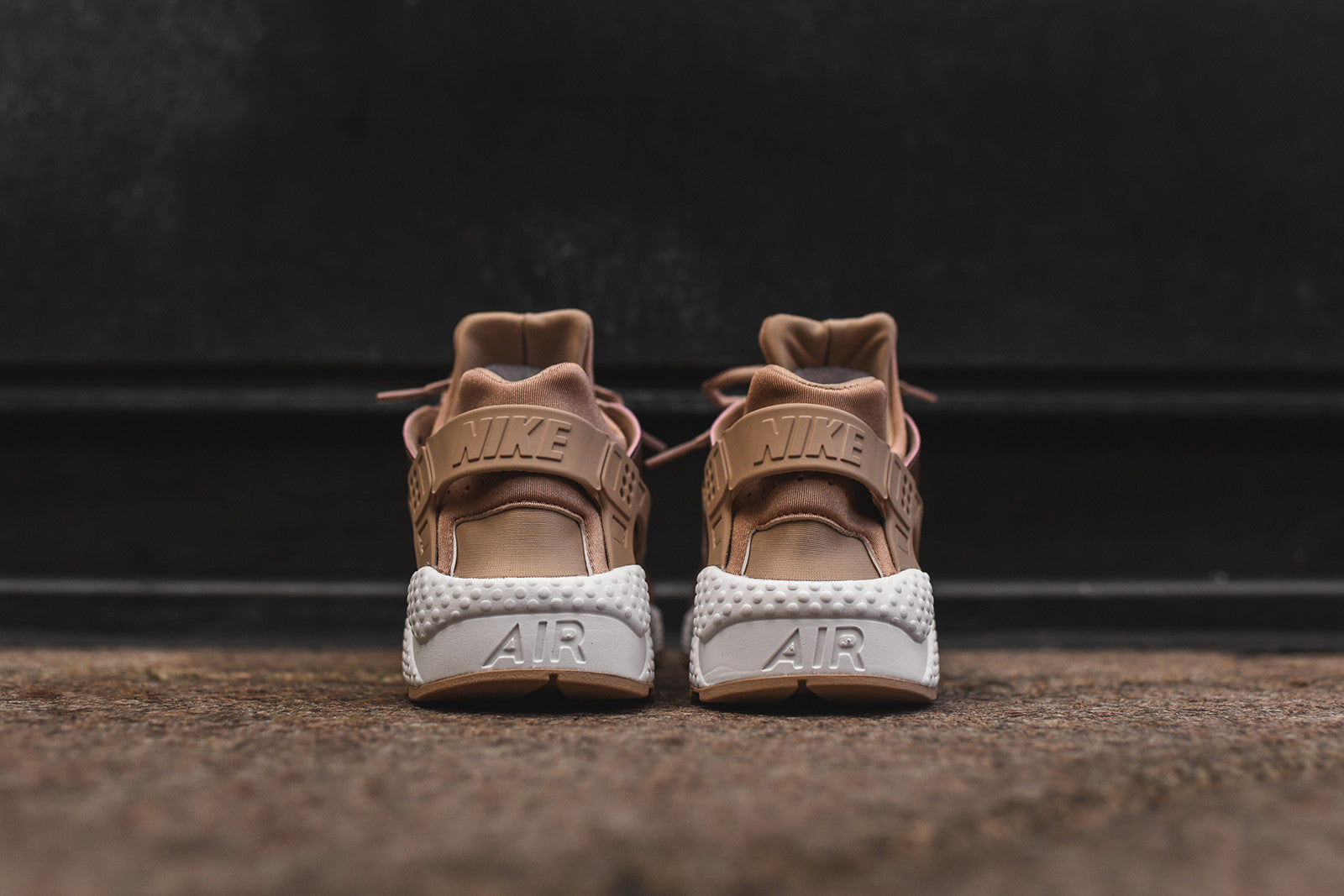 Nike WMNS Air Huarache Run SE - Bronze