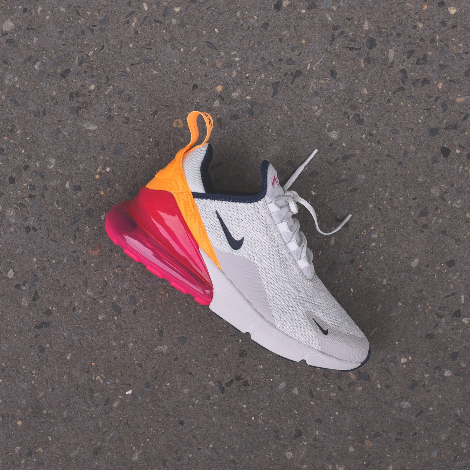 nike wmns air max 270 laser fuchsia