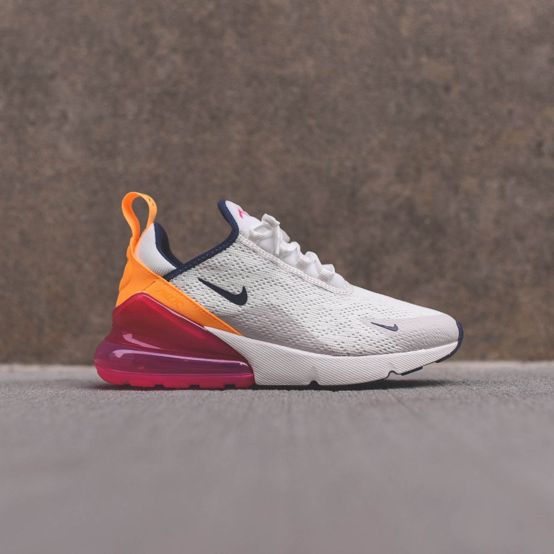 Nike WMNS Air Max 270 - Summit White / Midnight Navy / Laser Fuchsia