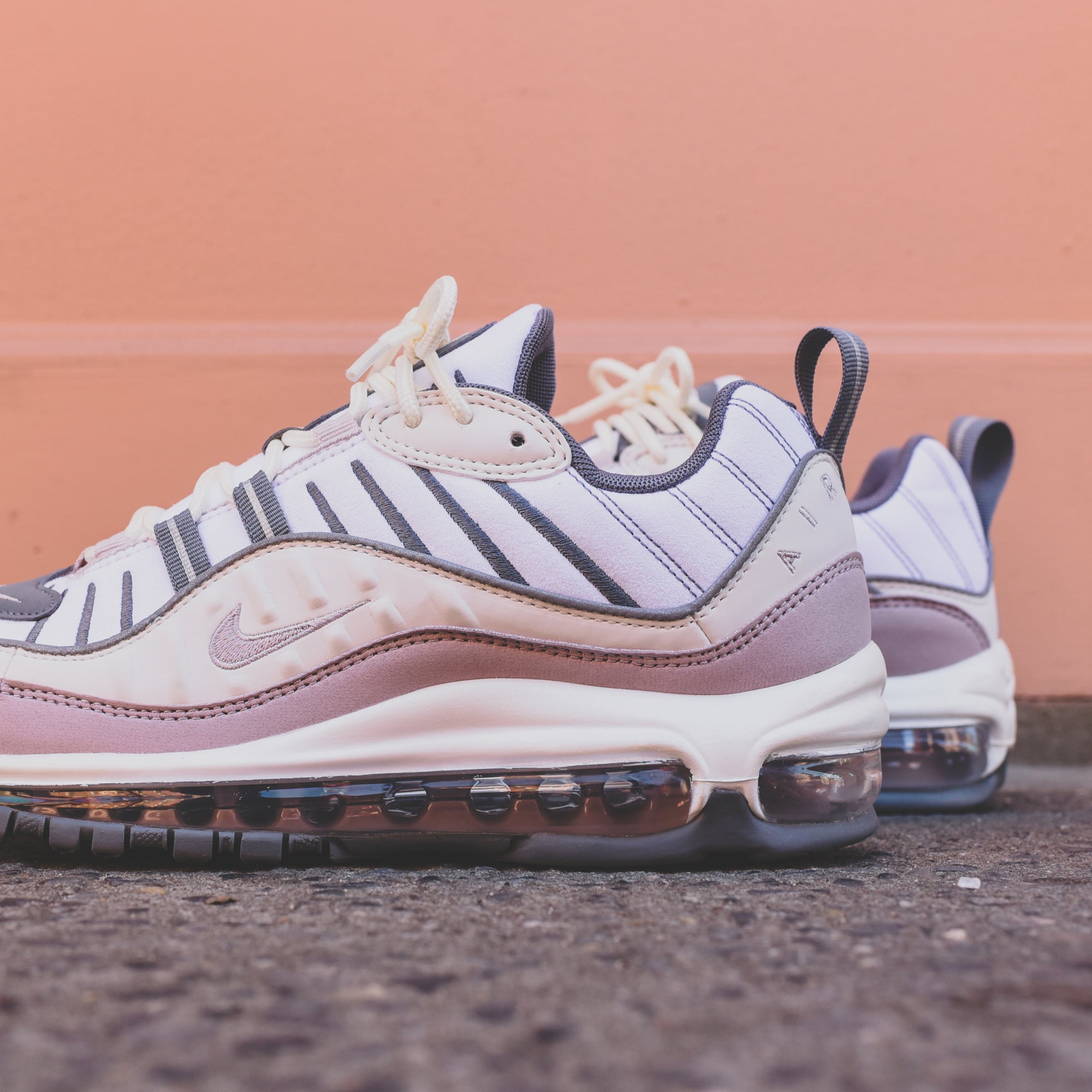 アイミ Nike WMNS Air Max 98 - Summit White / Violet Ash / Cool Grey