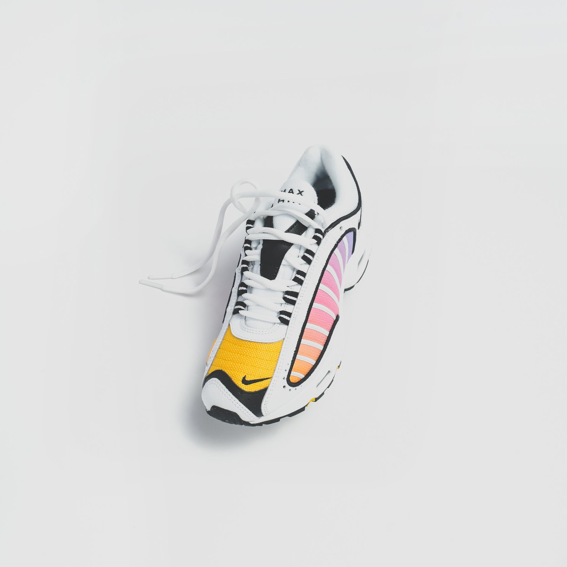 Nike WMNS Air Max Tailwind IV - White / Black / University Blue / Psychic Pink