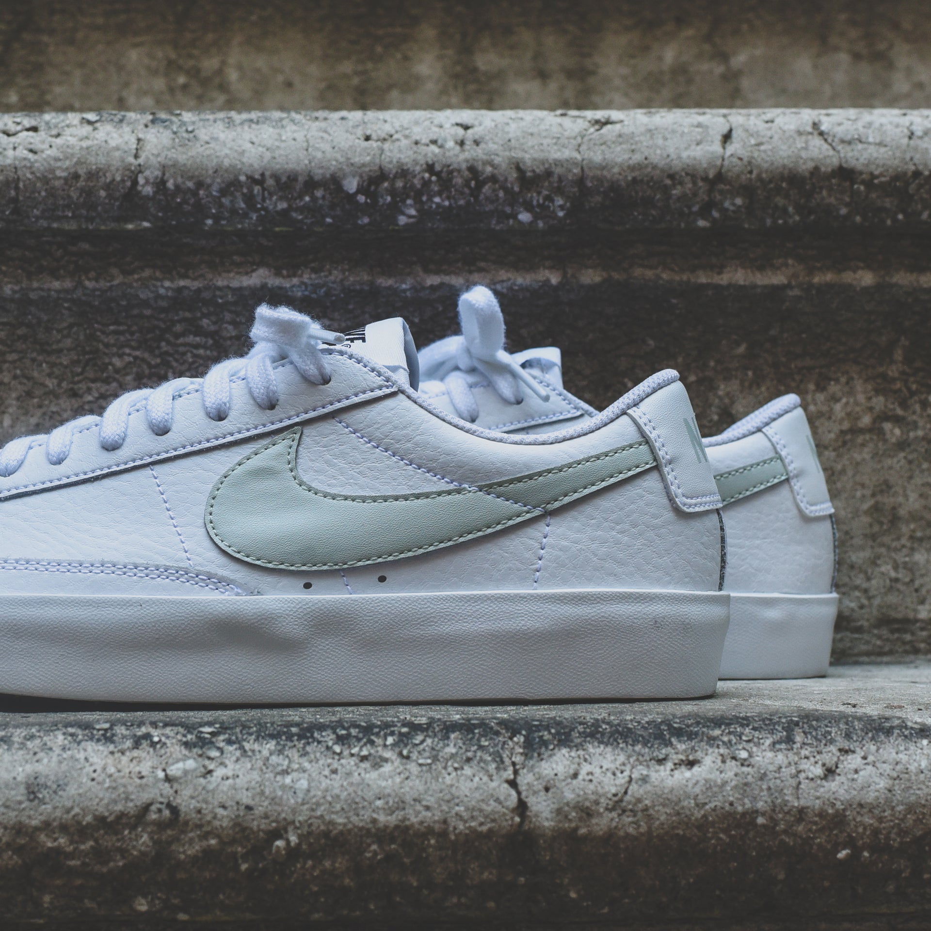 Nike Blazer Low - White / Glacier