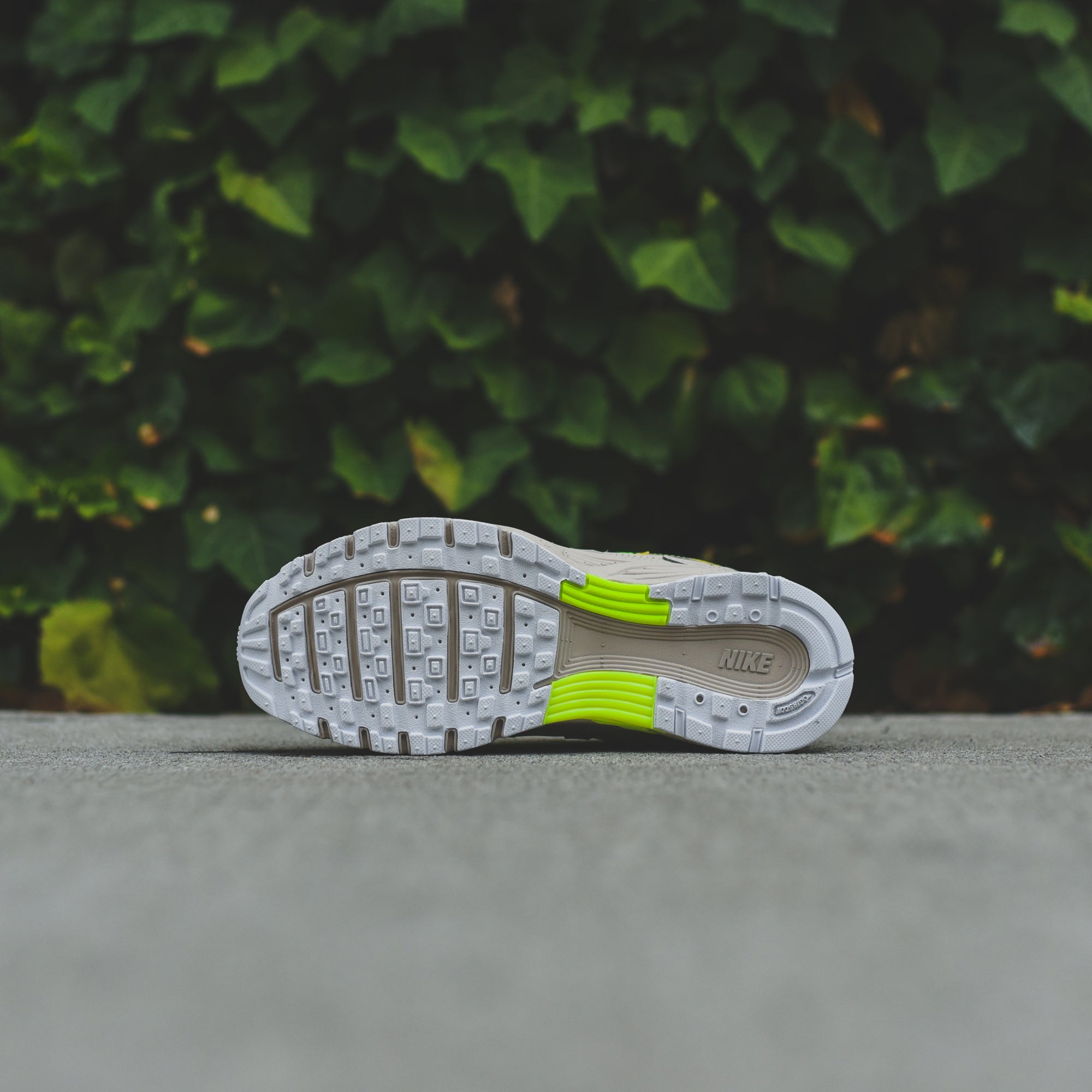 グリーンネオン Nike WMNS P-6000 - Luminous Green – Kith