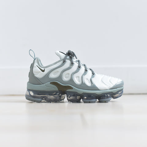 Nike vapormax plus kith Clearance