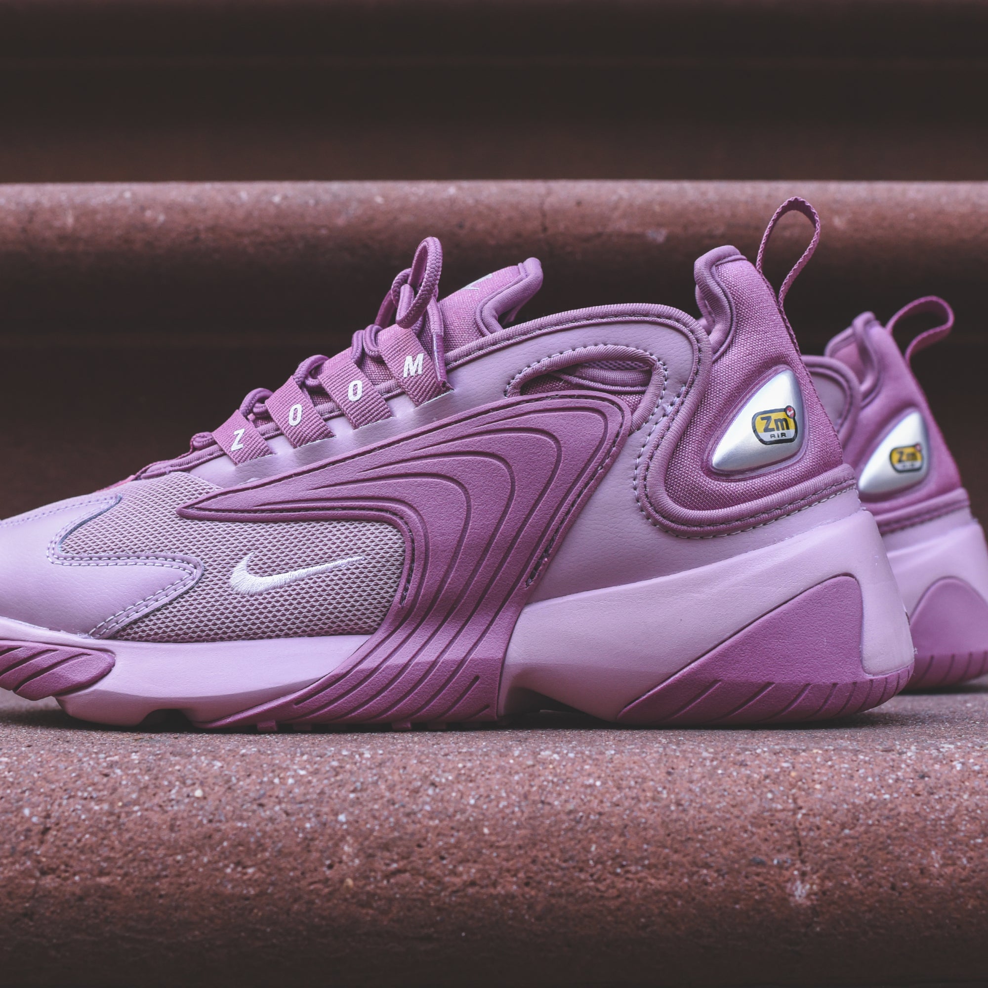 nike zoom 2k white purple