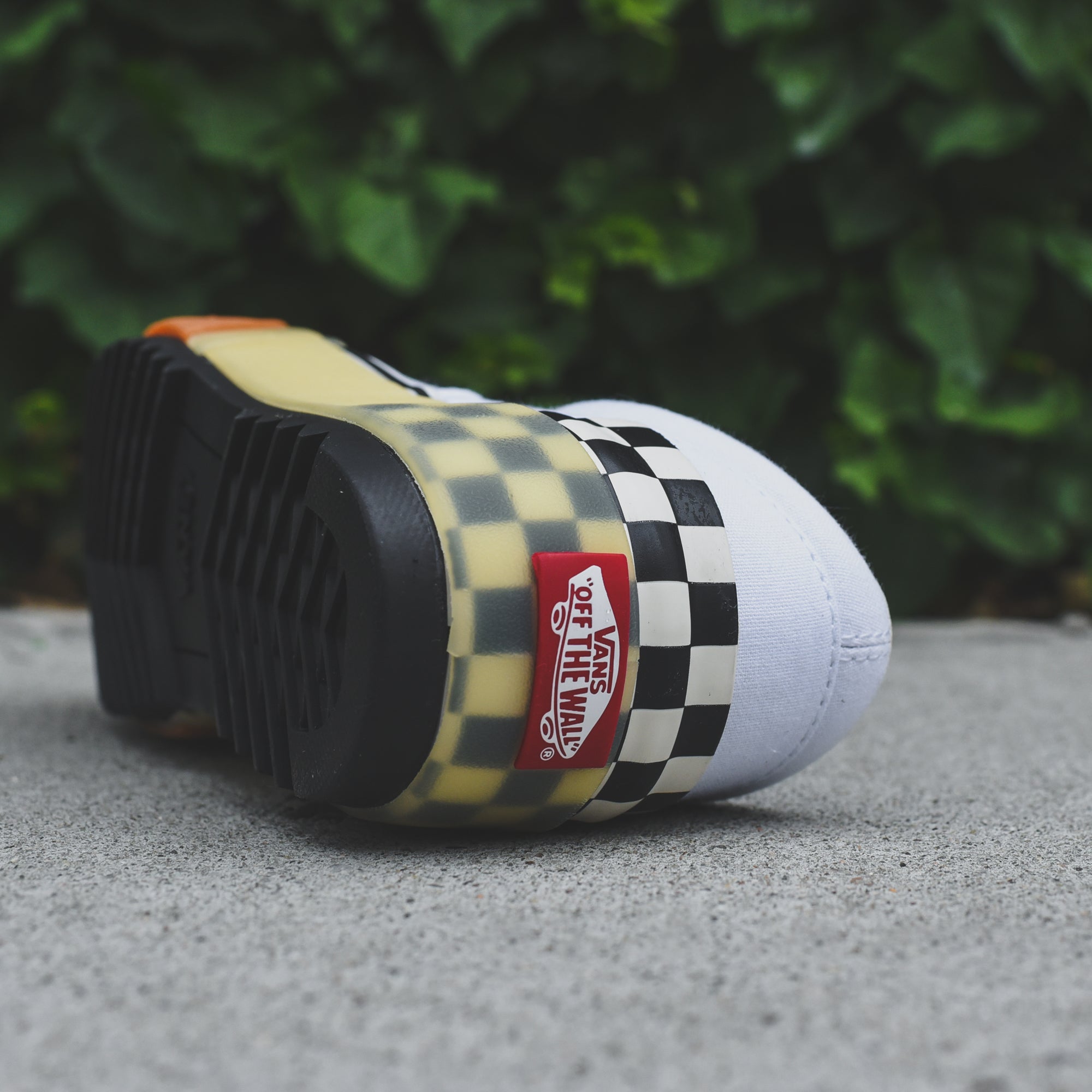 注目!完売近い VANS ERA STACKED WHITE/CHECKERBOARDスニーカー 注目!完売近い VANS ERA STACKED WHITE/CHECKERBOARDスニーカー