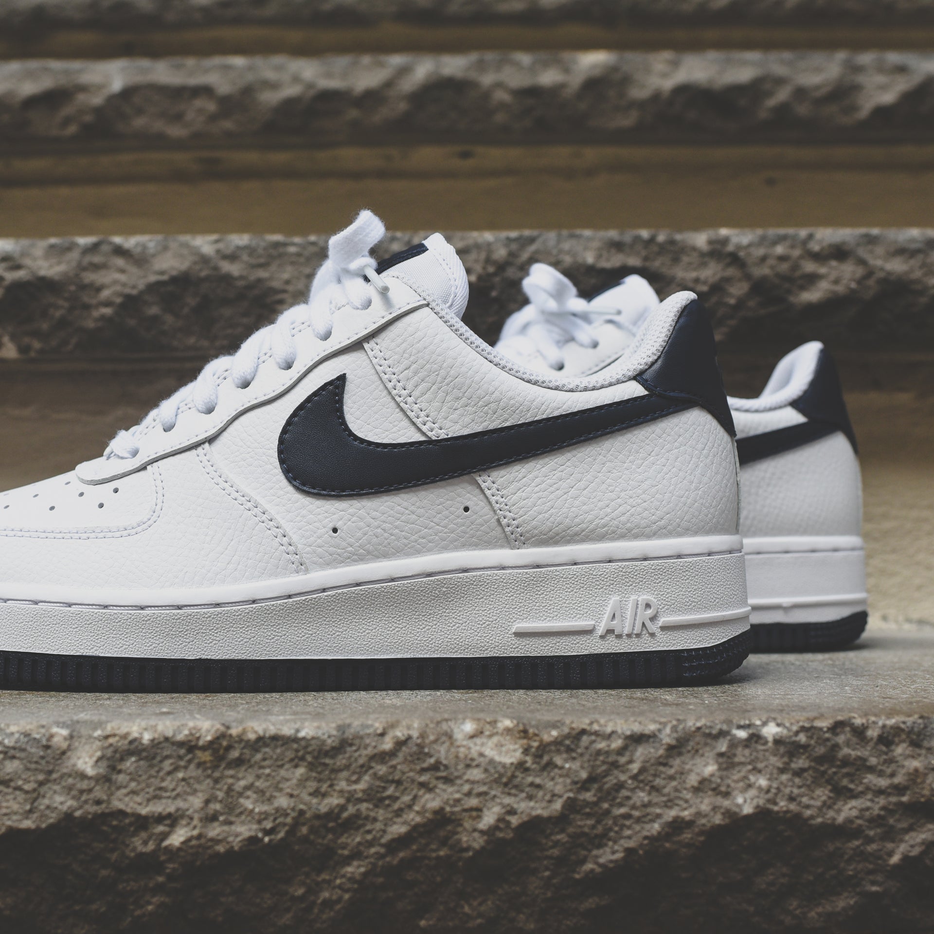 Nike WMNS Air Force 1 '07 - White / Obsidian White / Ocean Cube