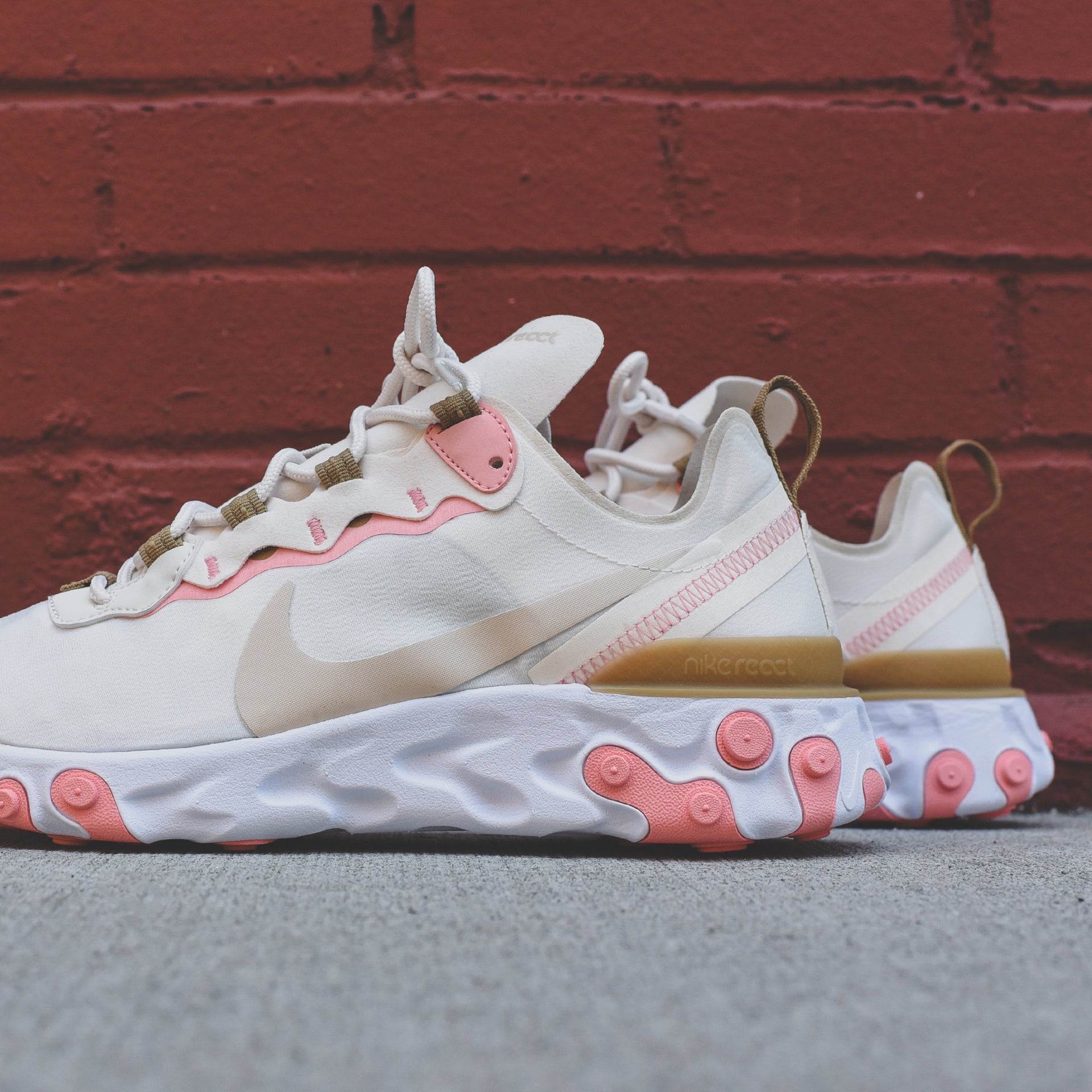 Nike WMNS React Element 55 - Phantom / Light Orewood