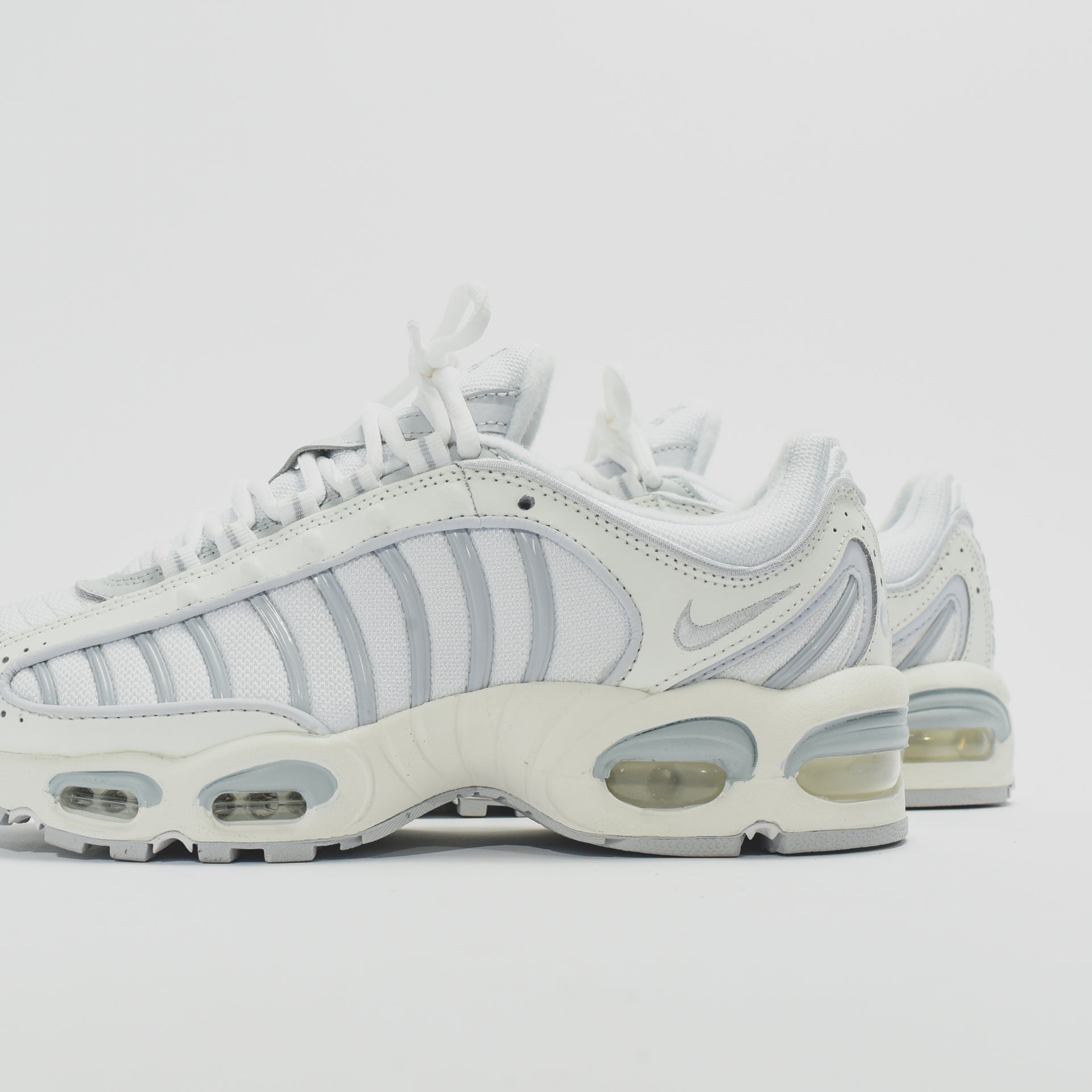 Nike Air Max Tailwind IV - White / Sail / Pure Platinum
