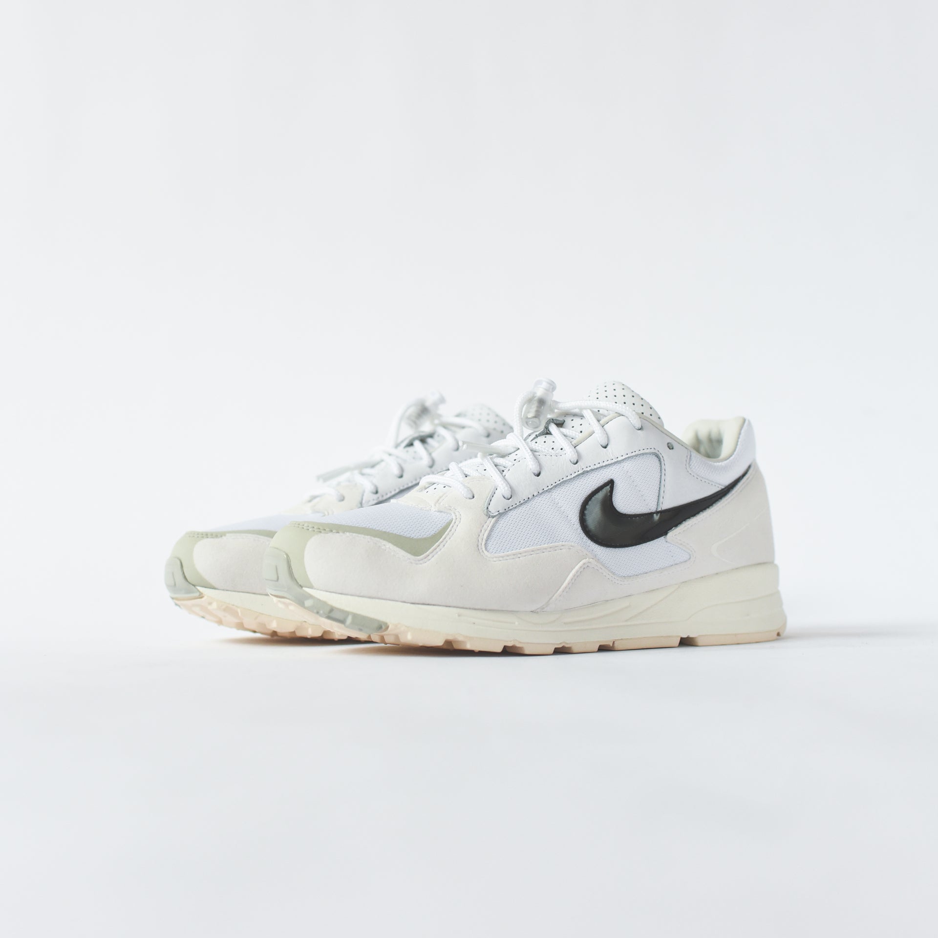 Nike x Fear of God Air Skylon II - White / Black / Light Bone / Sail